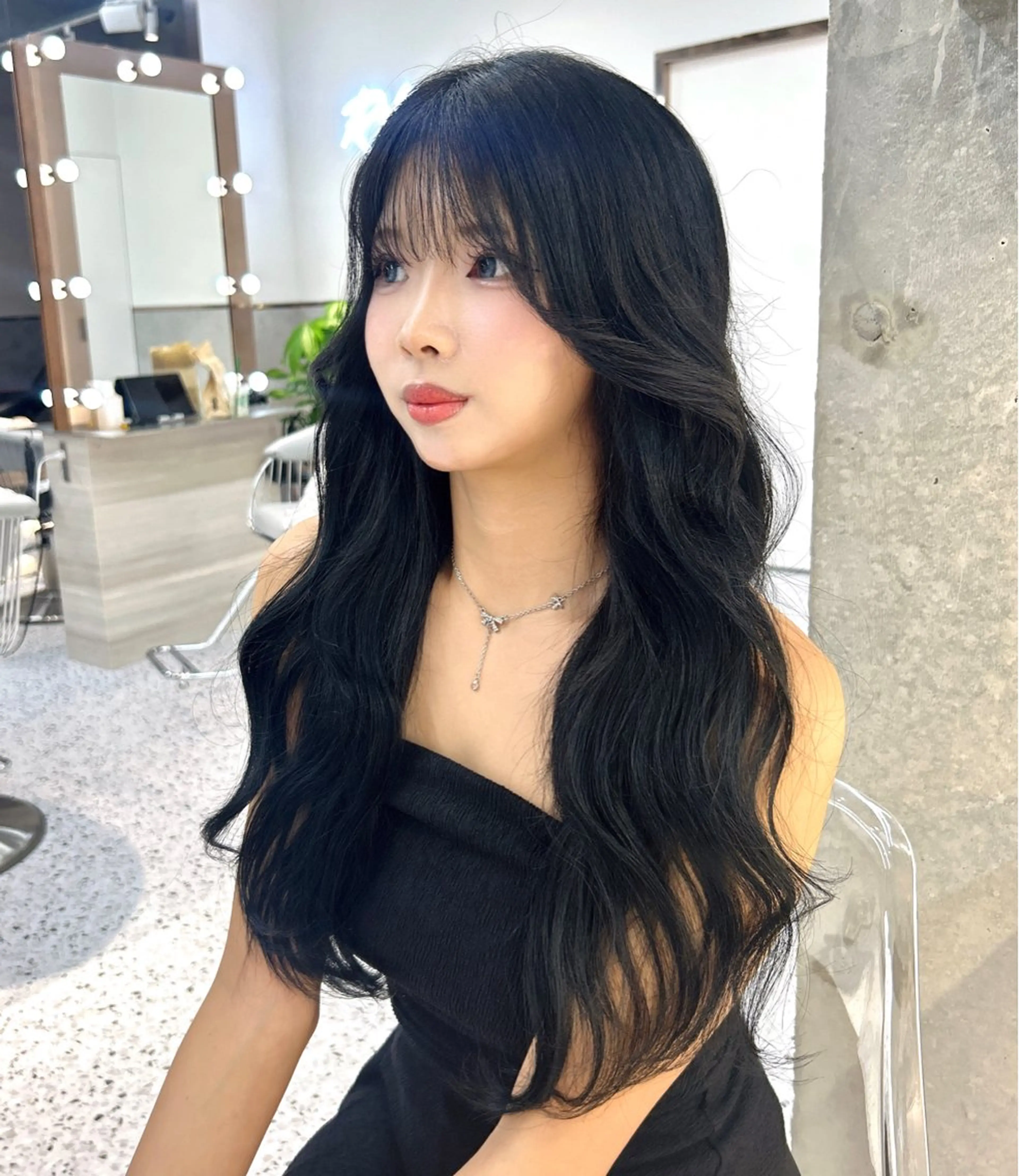 ロング 韓国風ヘア ワンホンヘア ヘアカラー 🎀透明感カラー shizuka🎀のヘアスタイル