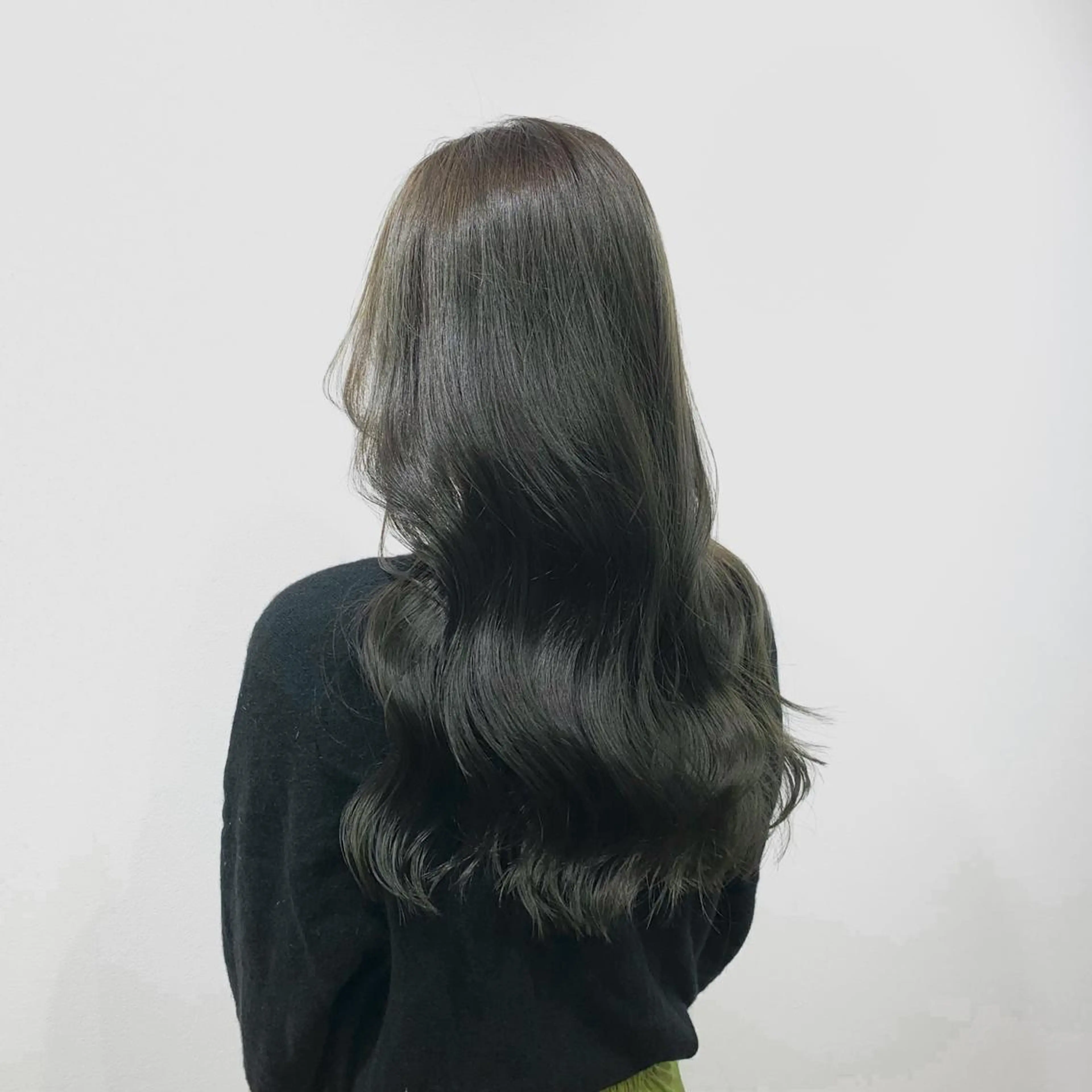 ロング カラー ヘアアレンジ キヨミ 韓国レイヤーカットのヘアスタイル