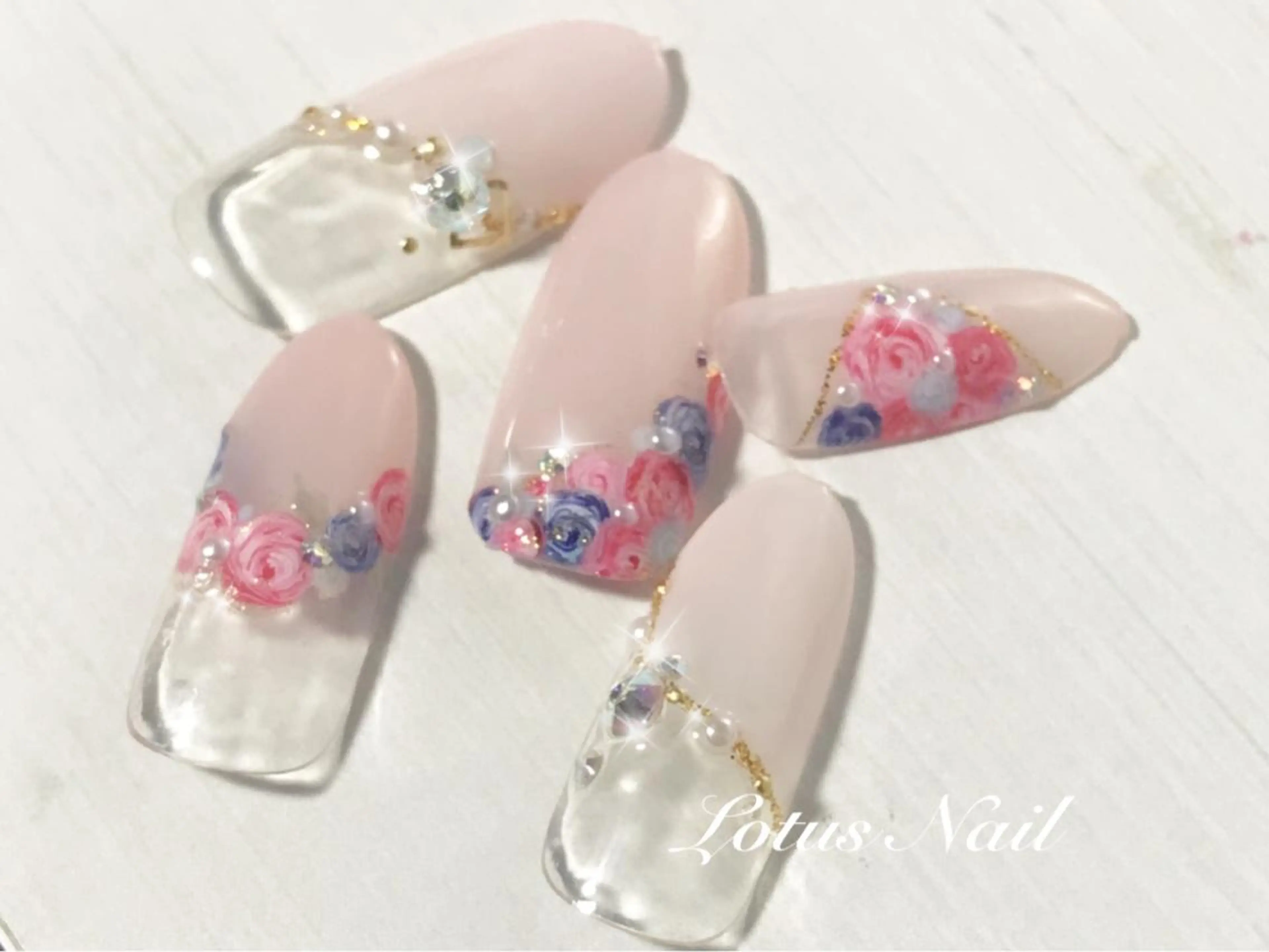 ネイル Lotus Nailのネイルデザイン
