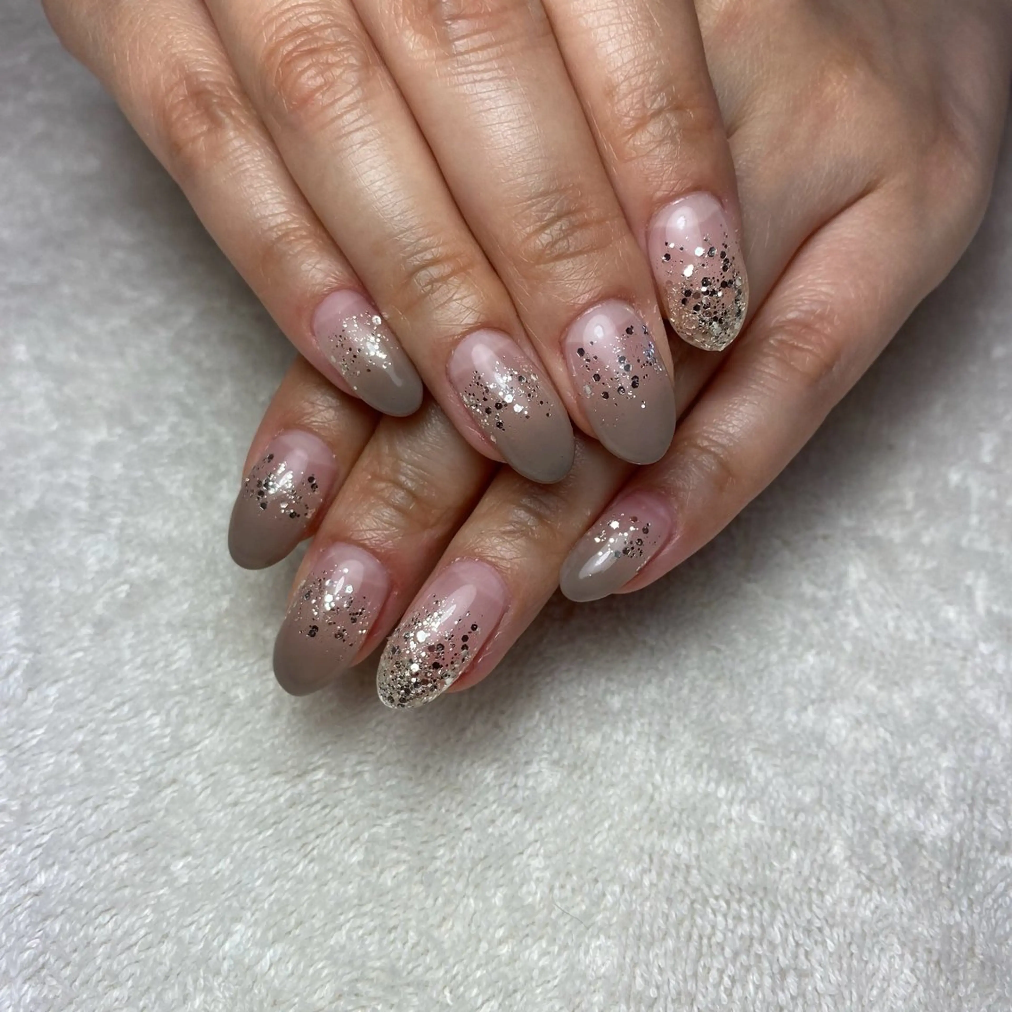 ネイル グラデーション ラメ(グリッター) ハンドネイル COCO +のエステ・リラクイメージ