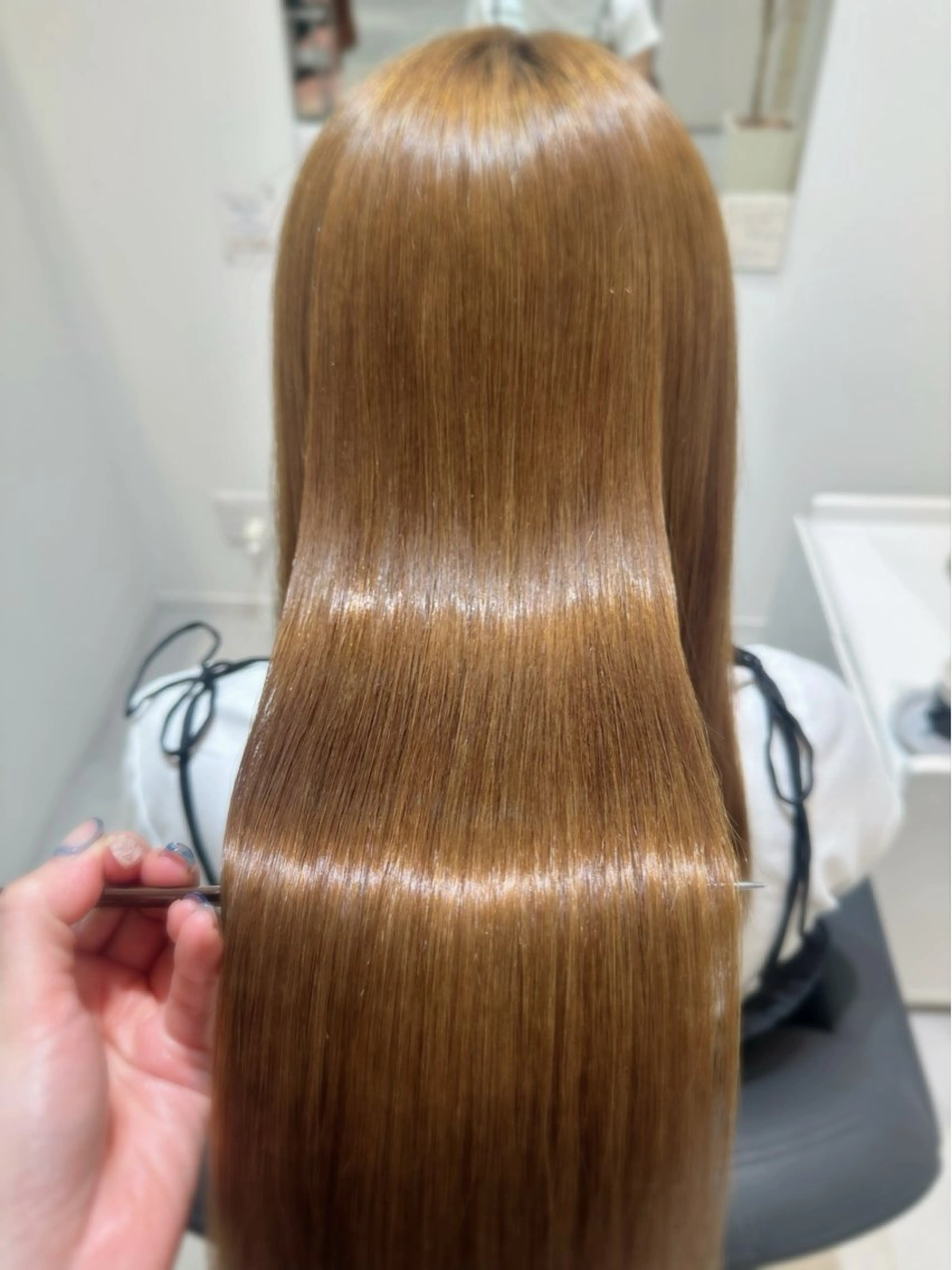 セミロング Emuest心斎橋 SAKIのヘアスタイル