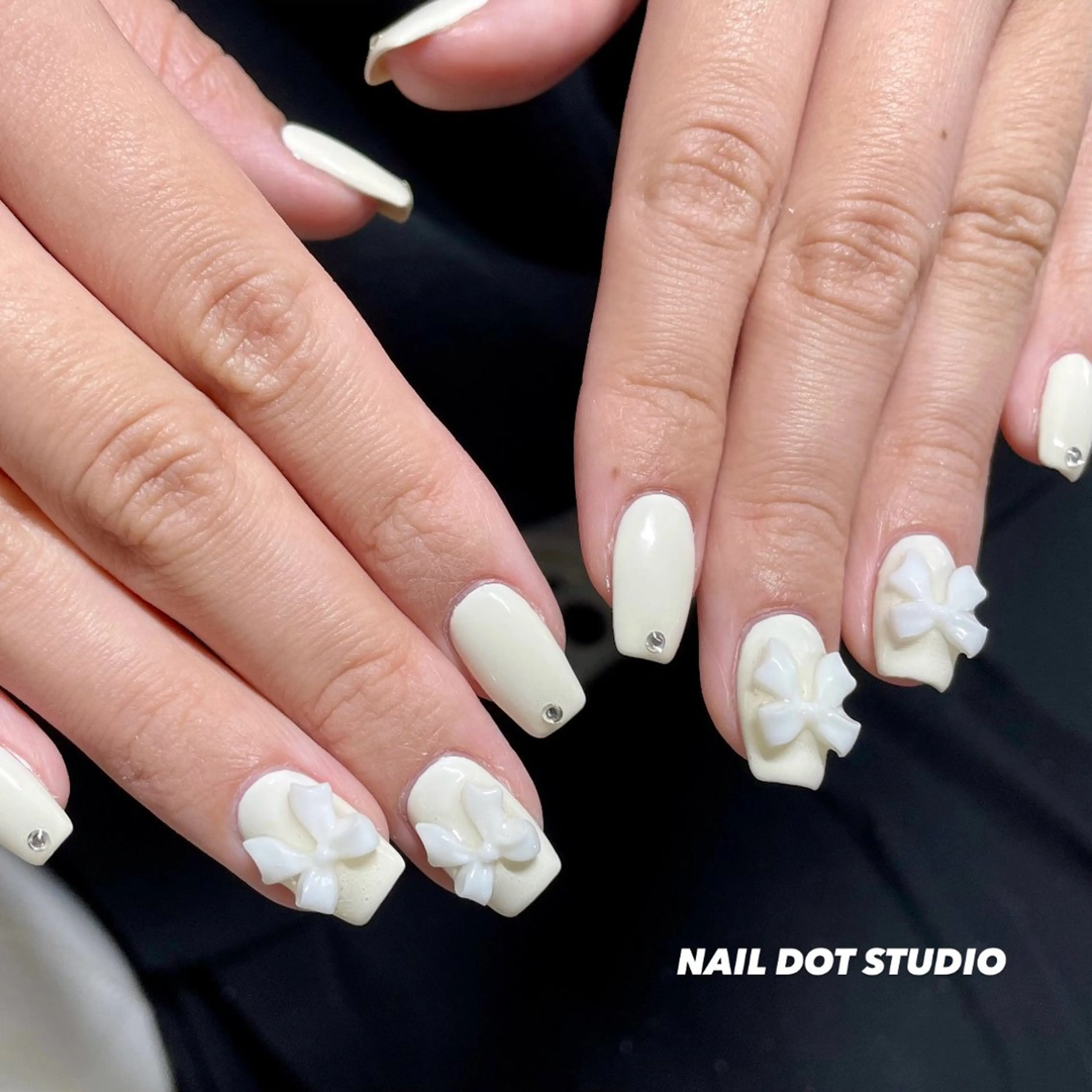 ネイル リボン NAIL DOT STUDIO堺筋本町のネイルデザイン