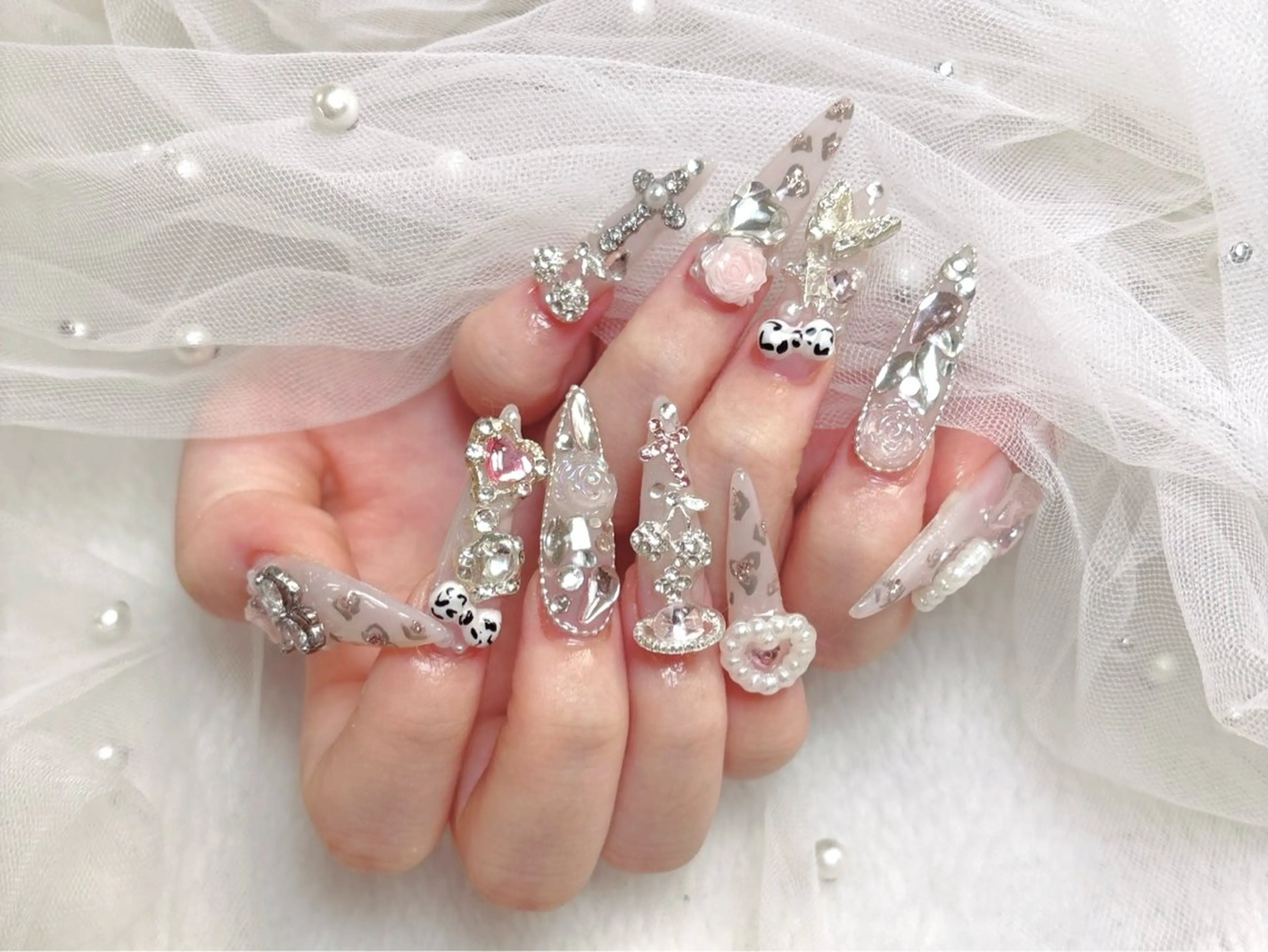 ネイル ハンドネイル ハンドケア R1🎀Nail💕 池袋東口店のネイルデザイン
