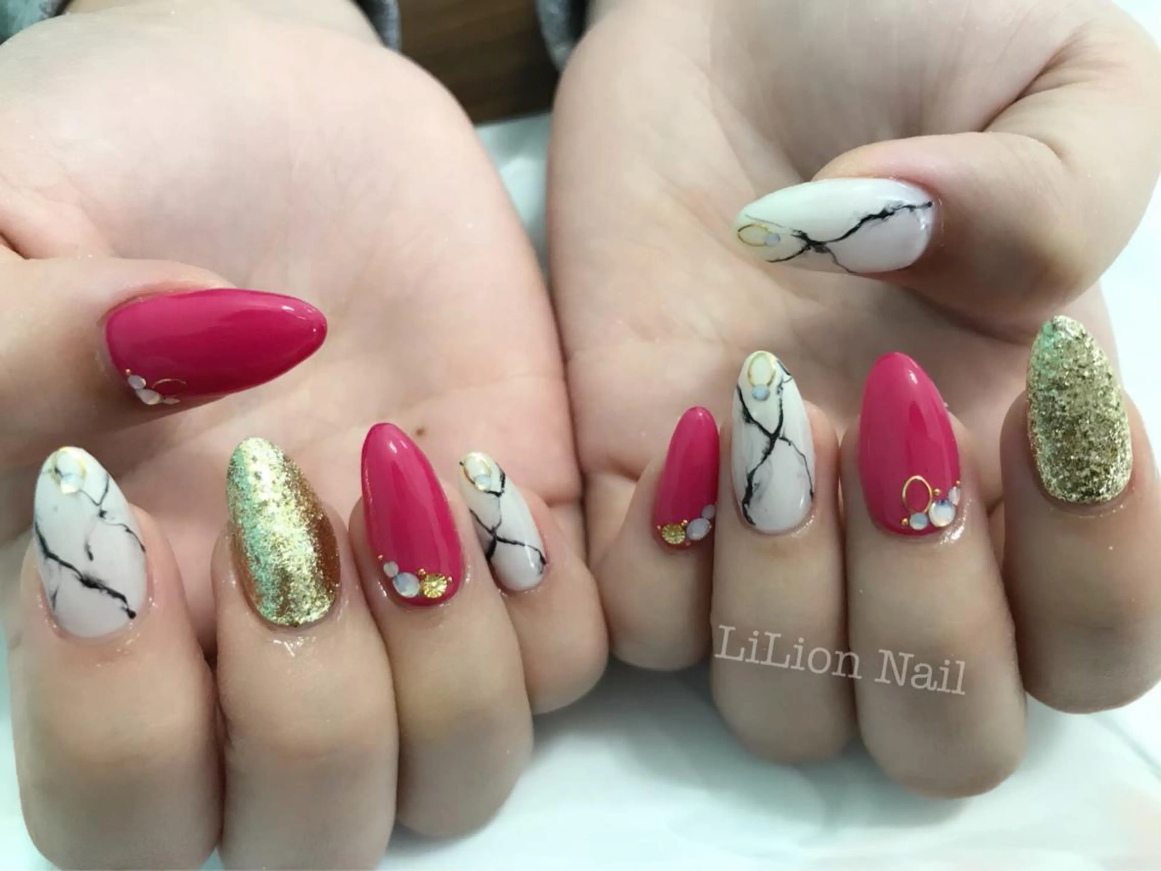 ネイル LiLion Nail所属・LiLion Nailのネイルデザイン