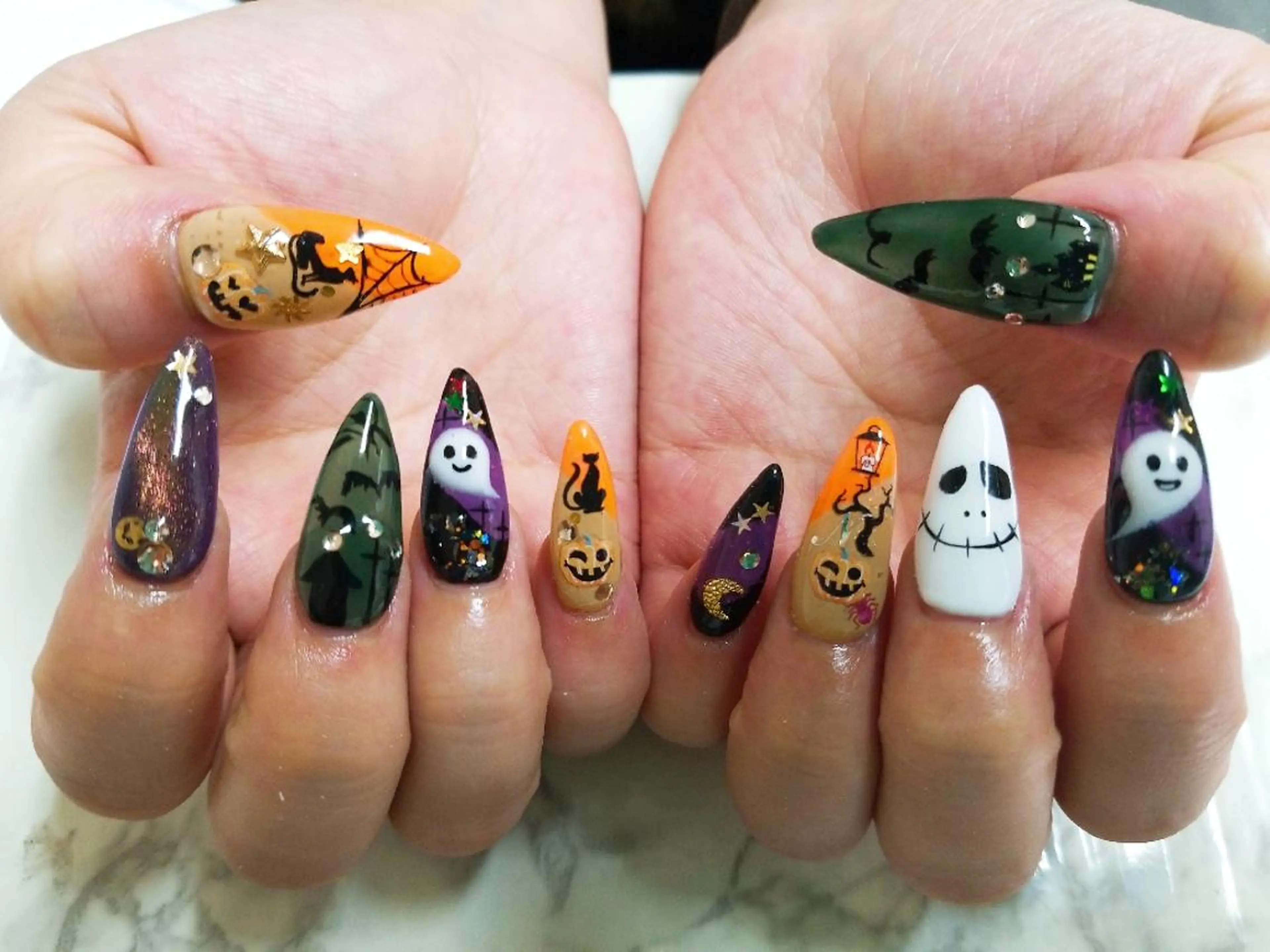 ネイル 河野ちえ (雑誌掲載サロン)のネイルデザイン