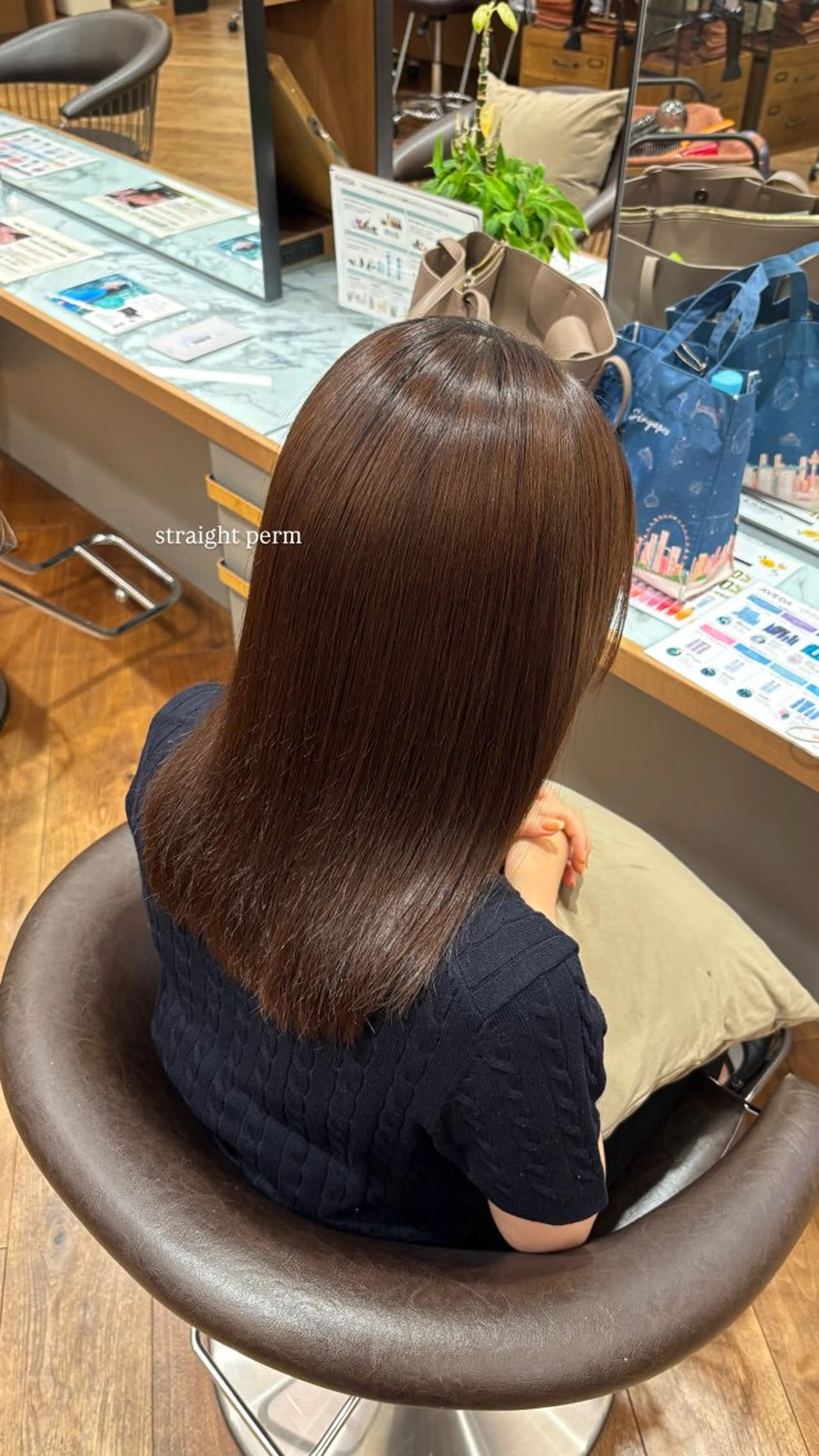 ミディアム パーマ 縮毛矯正 縮毛矯正 佐藤 帆桃のヘアスタイル