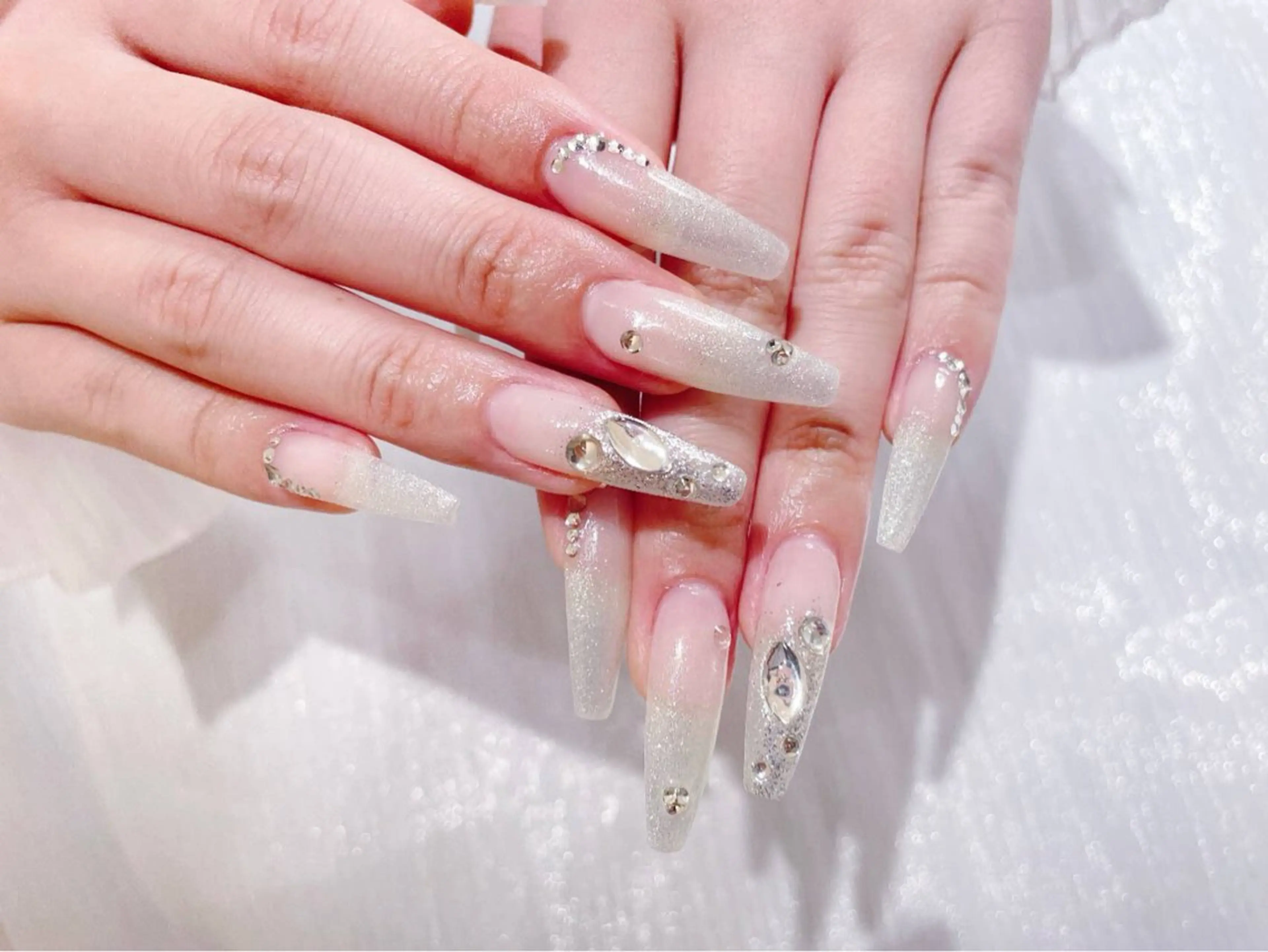 ネイル チークネイル 長さ出し フレンチネイル ガーリー 韓国ネイル sun nail池袋 モデル募集のネイルデザイン