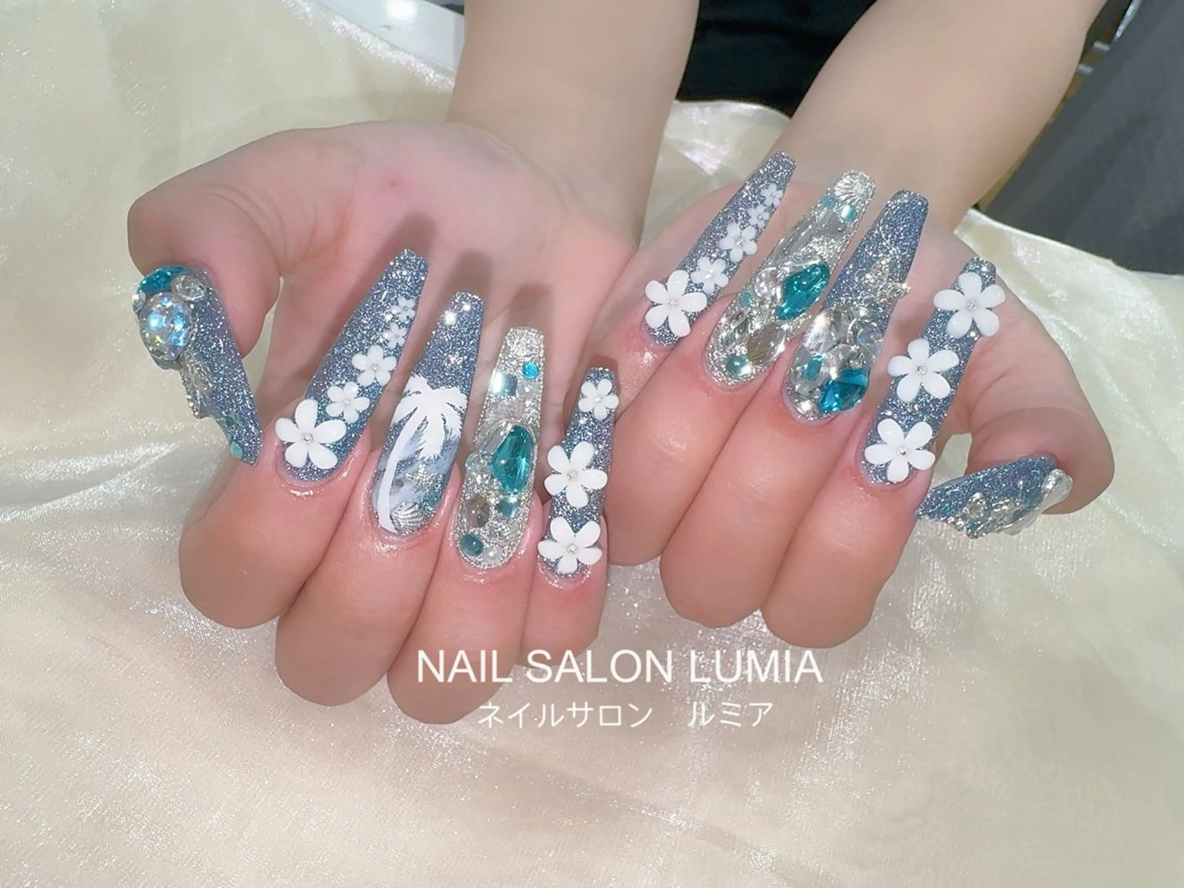 ネイル ハンドネイル ネイルサロン ルミア Lumia 店長のネイルデザイン