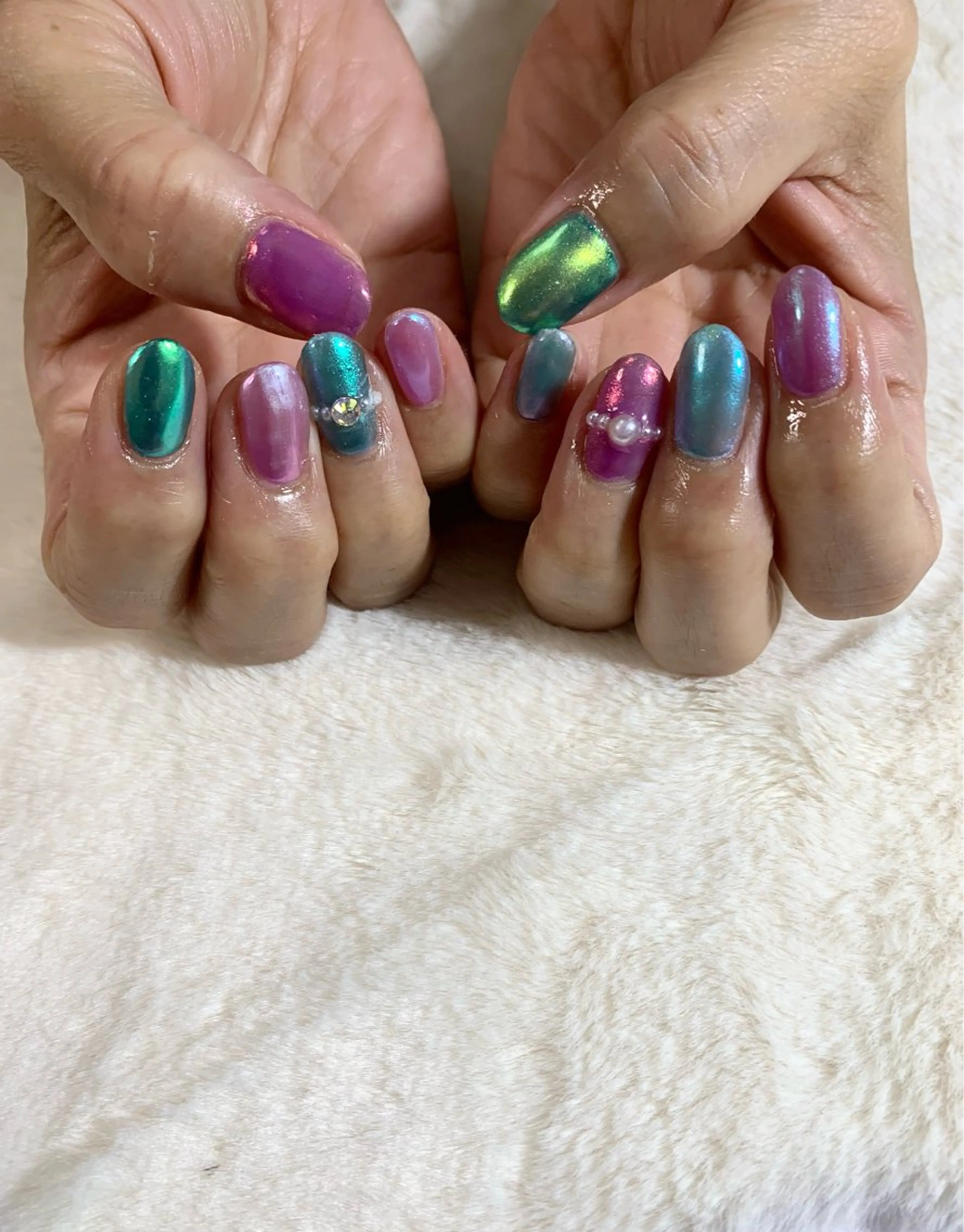 ネイル オーロラネイル ハンドネイル Coconail 恭子のネイルデザイン