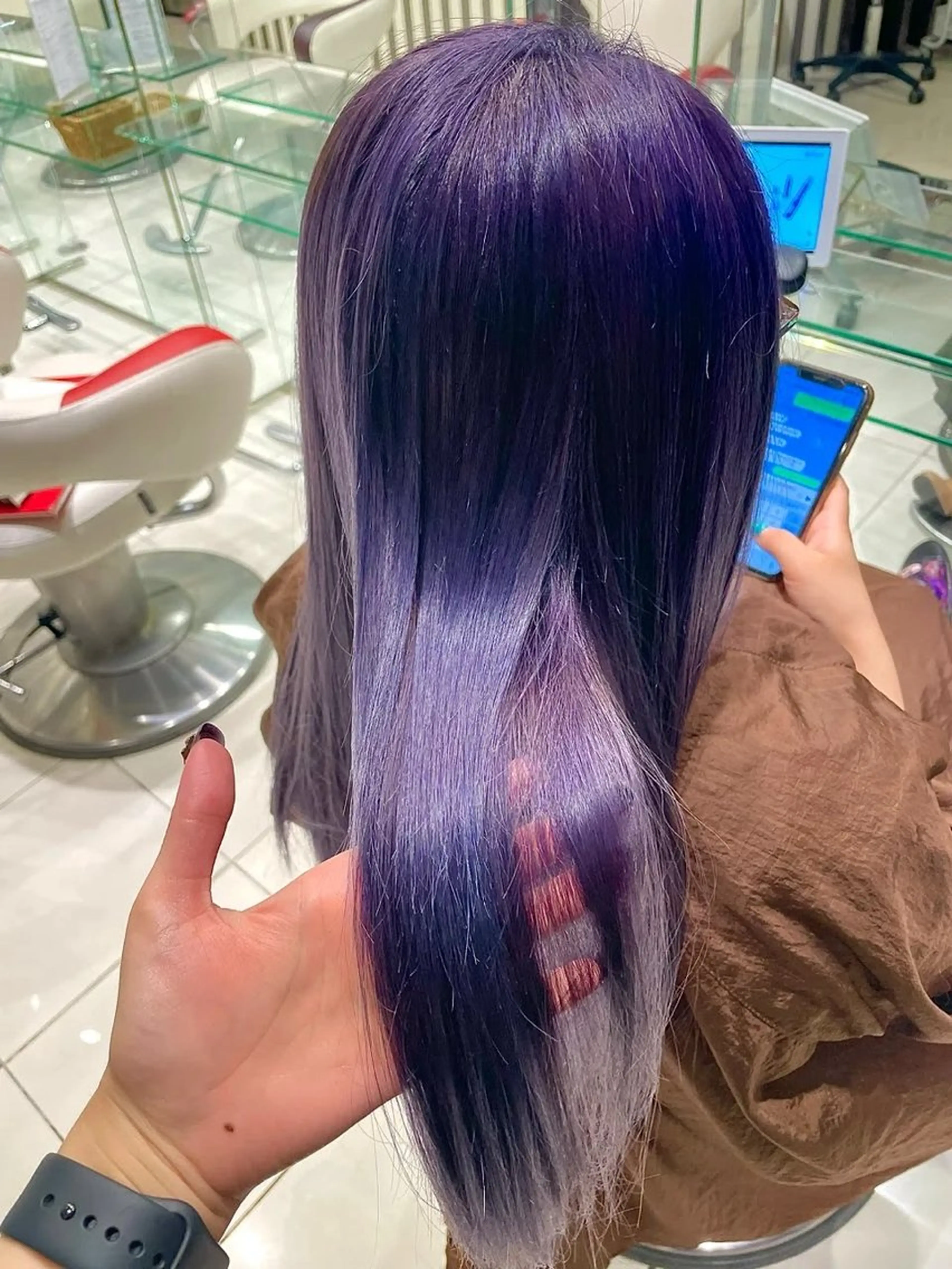 ロング カラー ブリーチ パープルカラー シルバー Eir-LUXE- なえのヘアスタイル