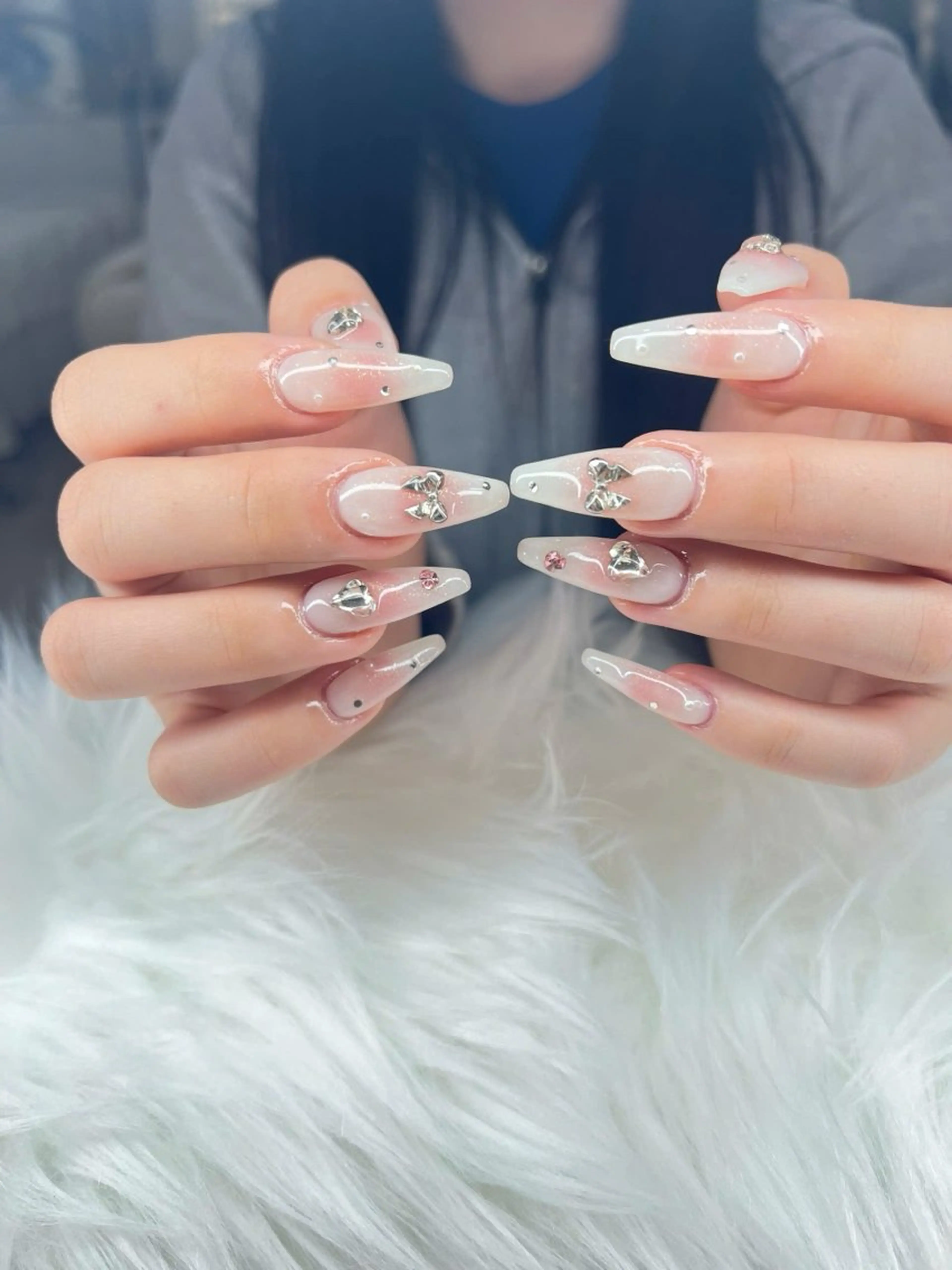 ネイル Lyna 池袋のネイルデザイン