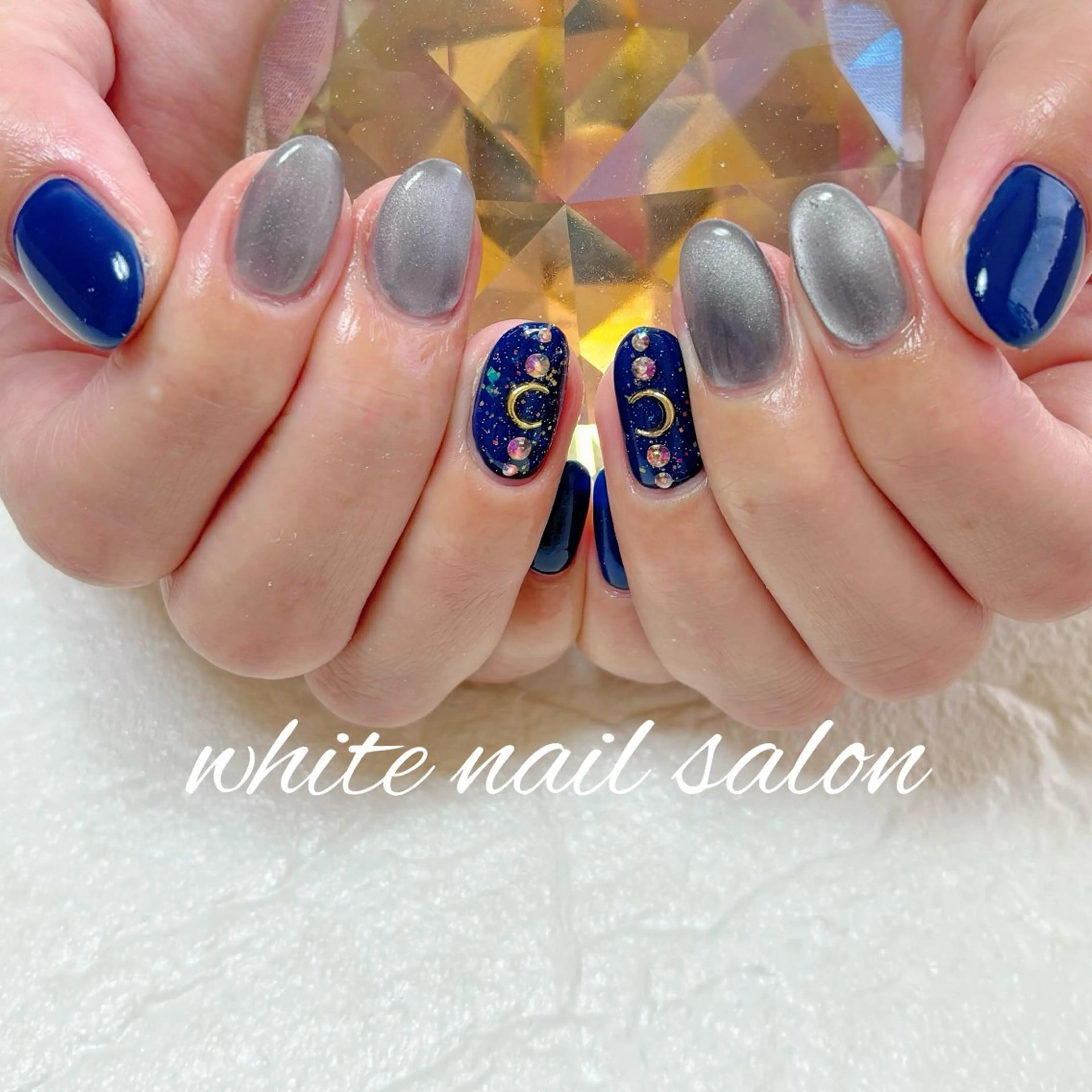 ネイル マグネットネイル ホワイト ハンドネイル white nail salonのネイルデザイン