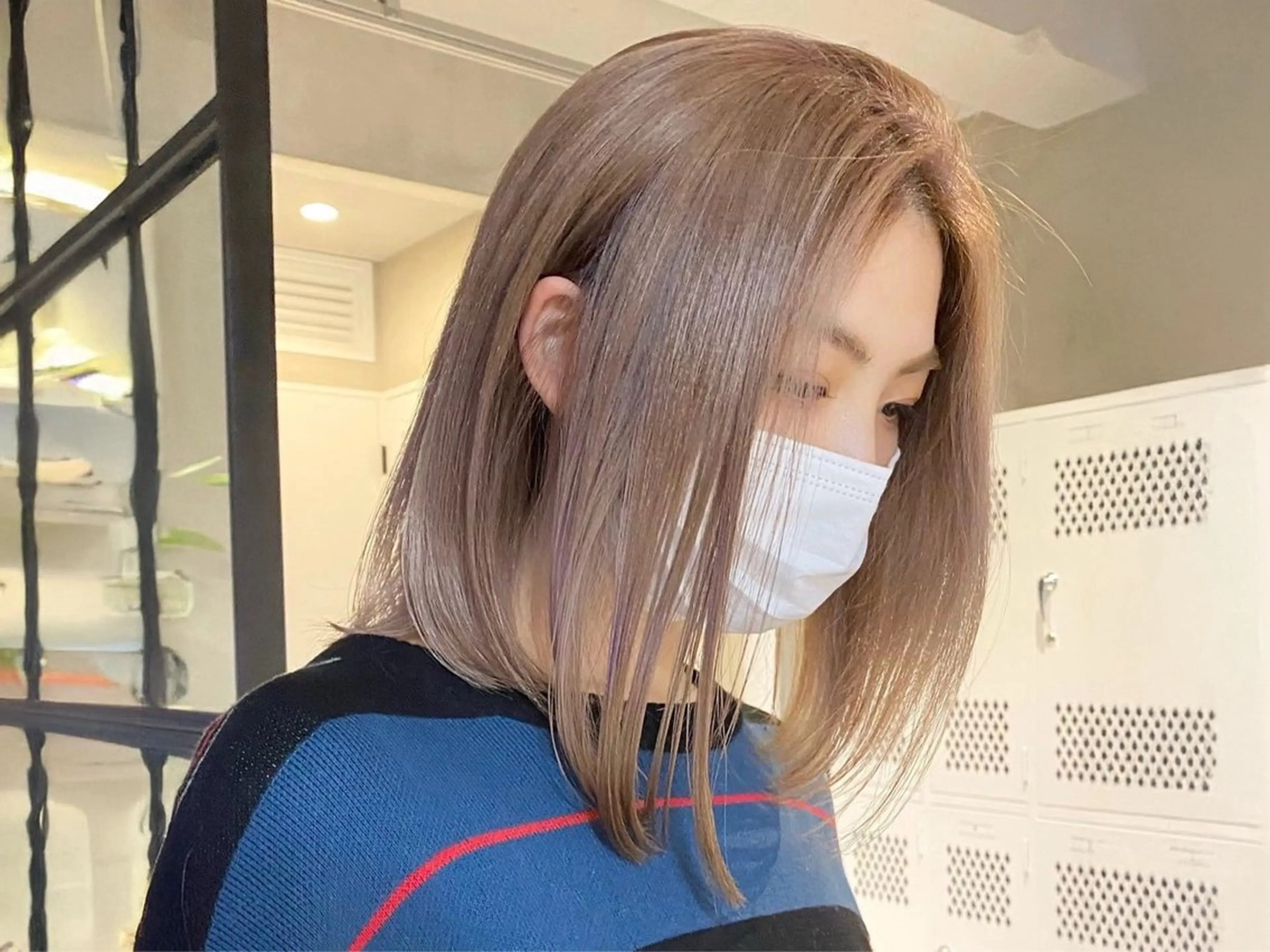 カラー 塔尾 真那のヘアスタイル