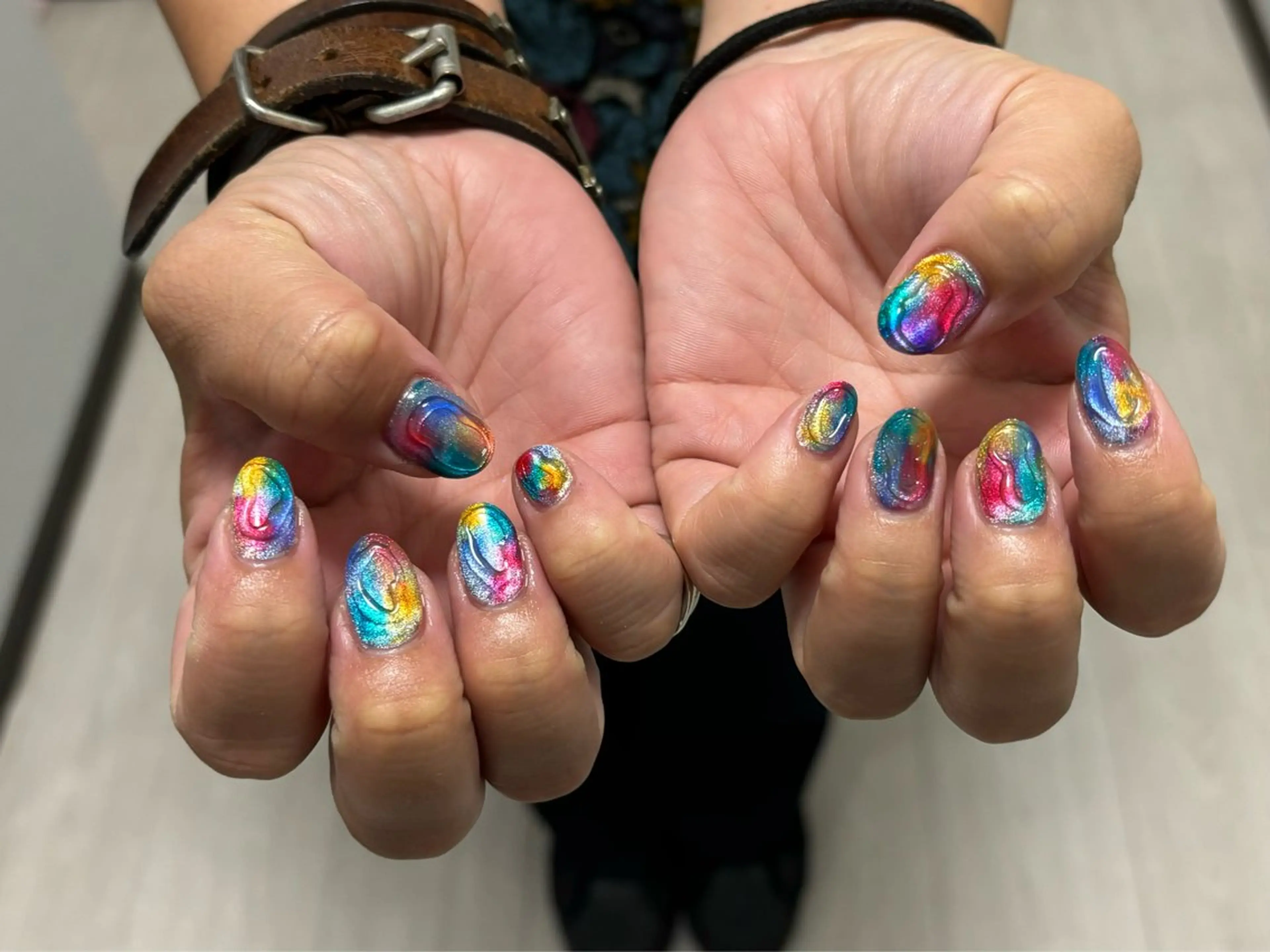 ネイル キラキラネイル マグネットネイル ハンドネイル Lani🌈Nail Konatsuのネイルデザイン