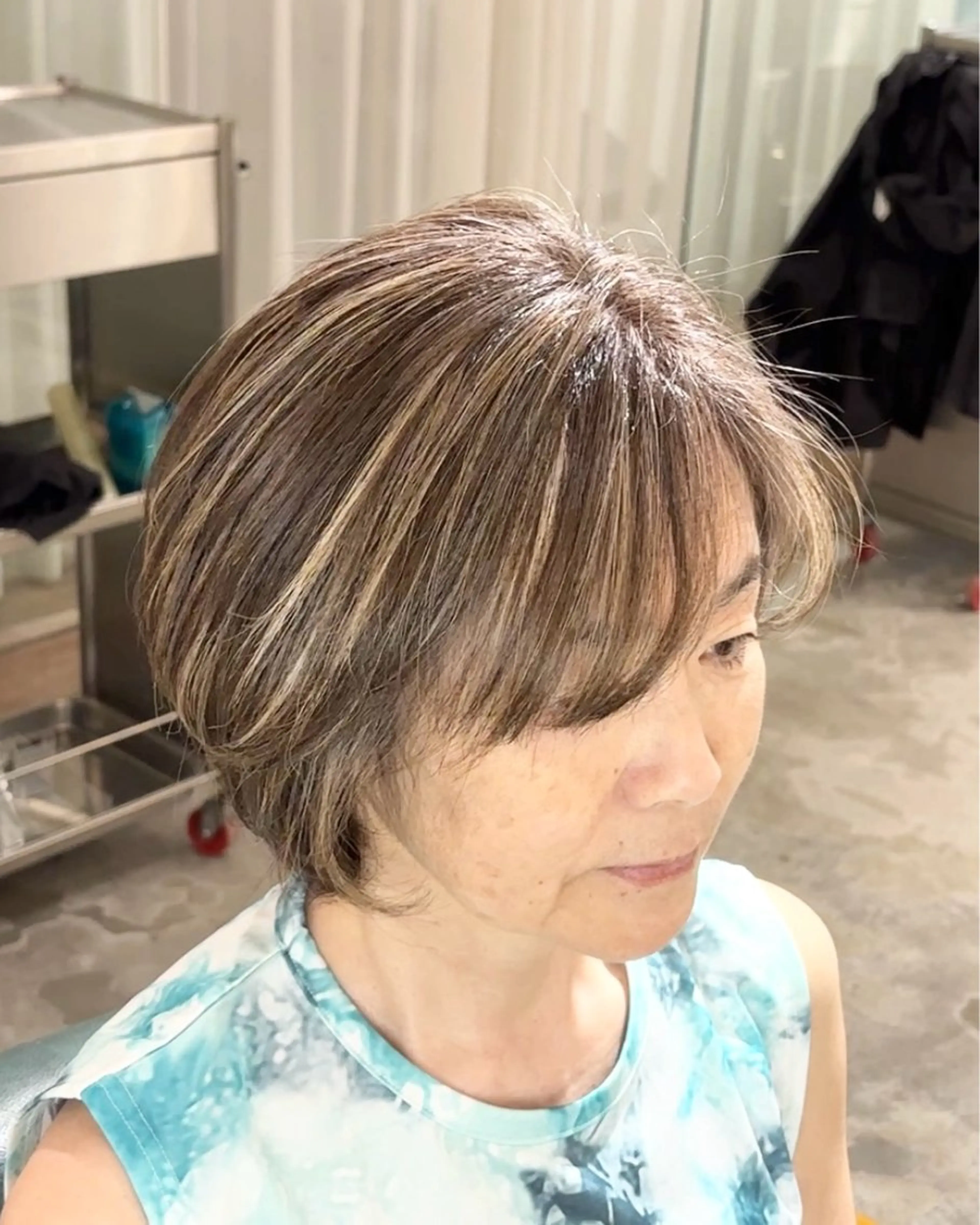 ショート カット ヘアカラー トリートメント bloom AMIのヘアスタイル