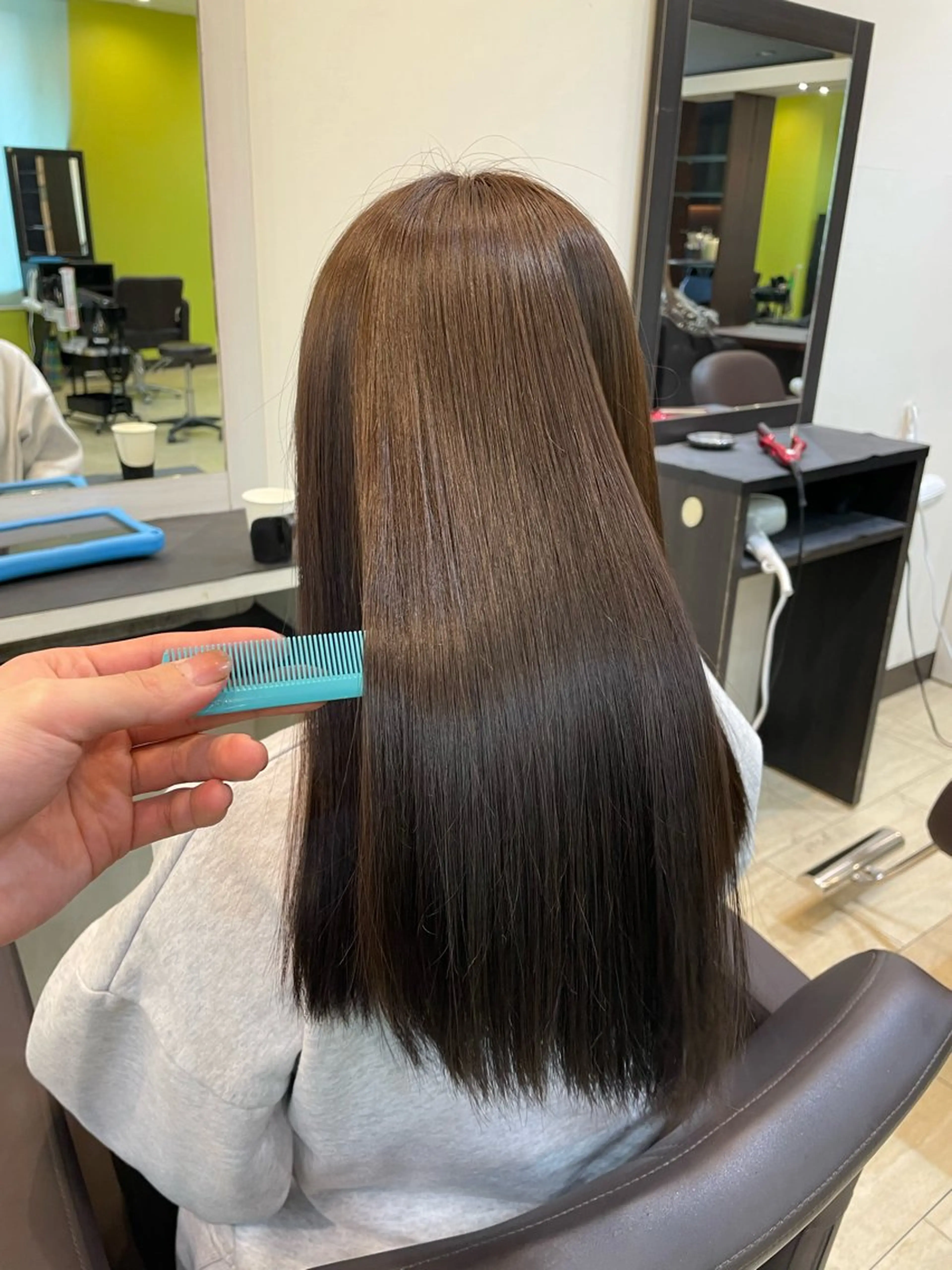 ロング ヘアカラー トリートメント 奥野碧🌈艶髪 /ダメージレスカラーのヘアスタイル