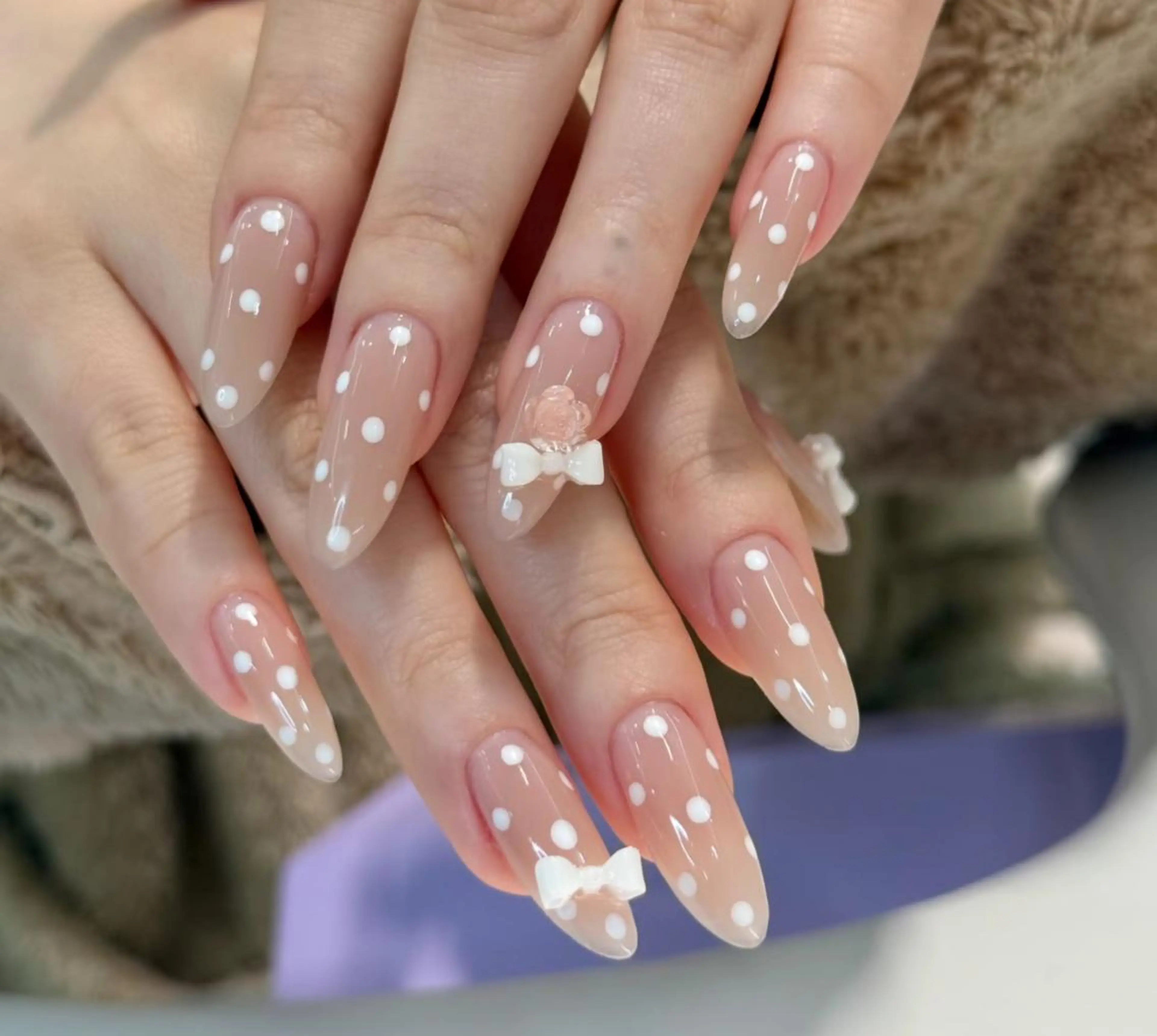 ネイル ハンドネイル 🎀 Ayaka_nailのネイルデザイン