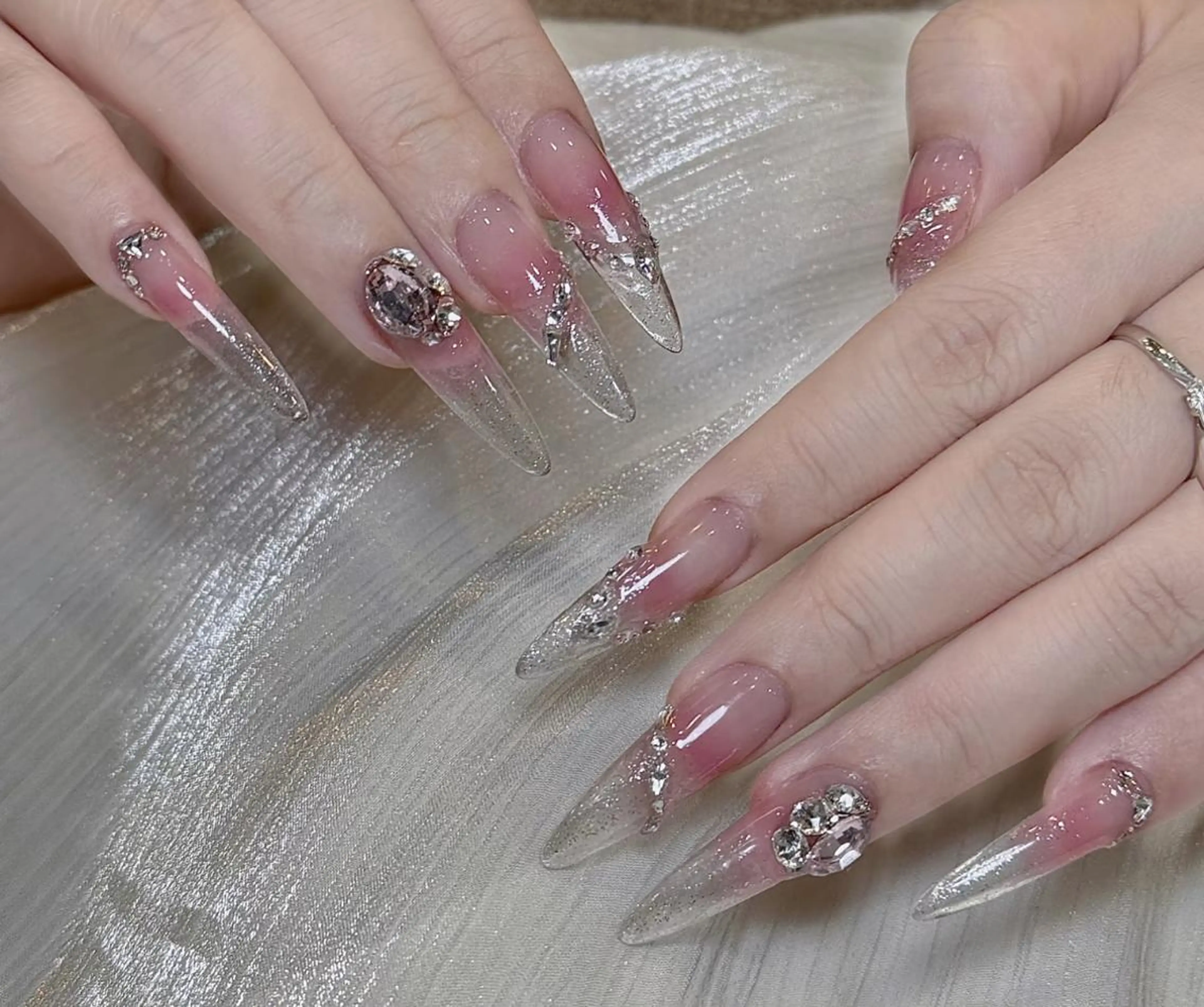 ネイル ハンドネイル 🎀 UU_nailのネイルデザイン