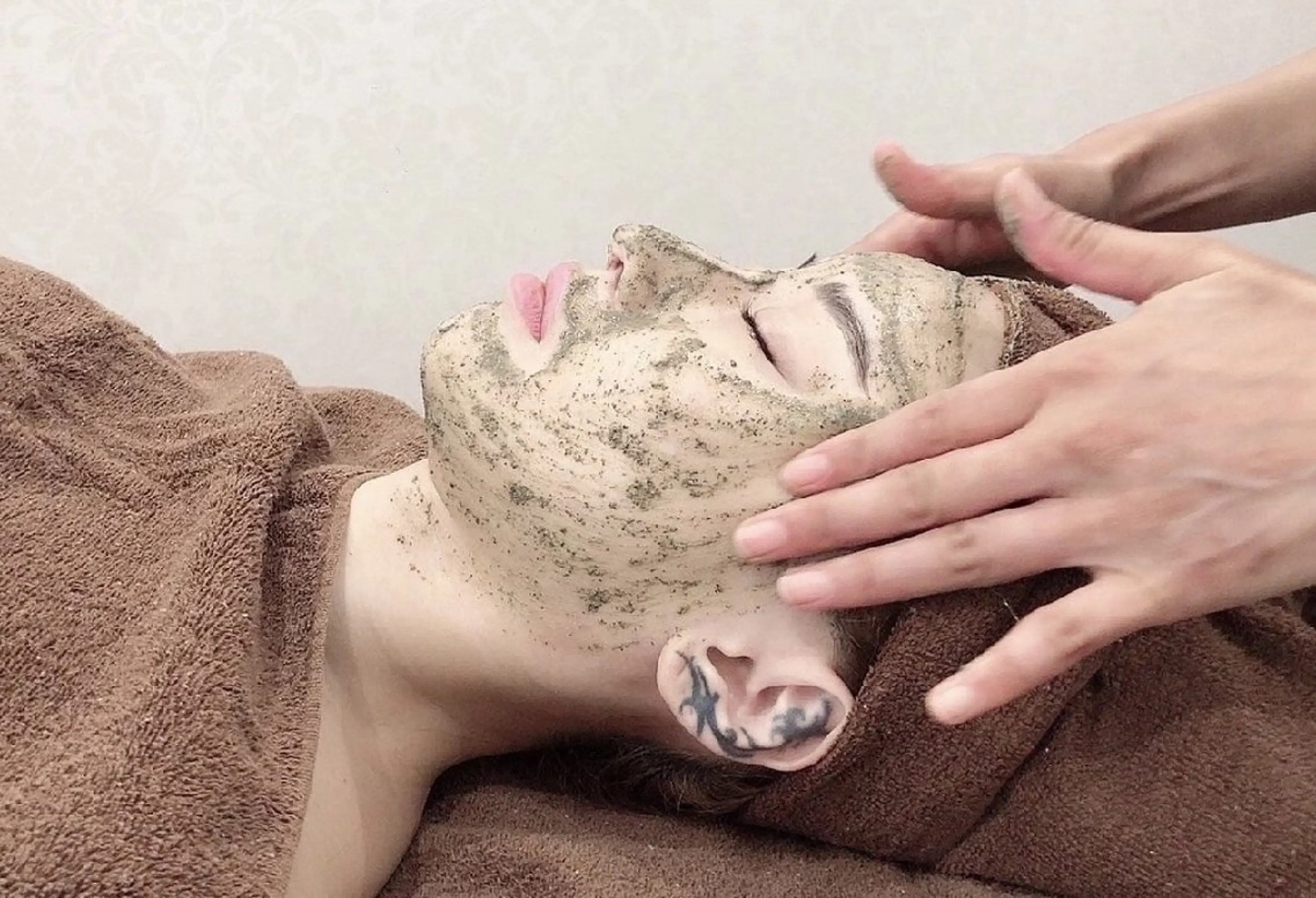 ✨人気No1✨ハーブピーリング《ニキビ/毛穴/肌荒れ/乾燥/リフトアップ》の写真