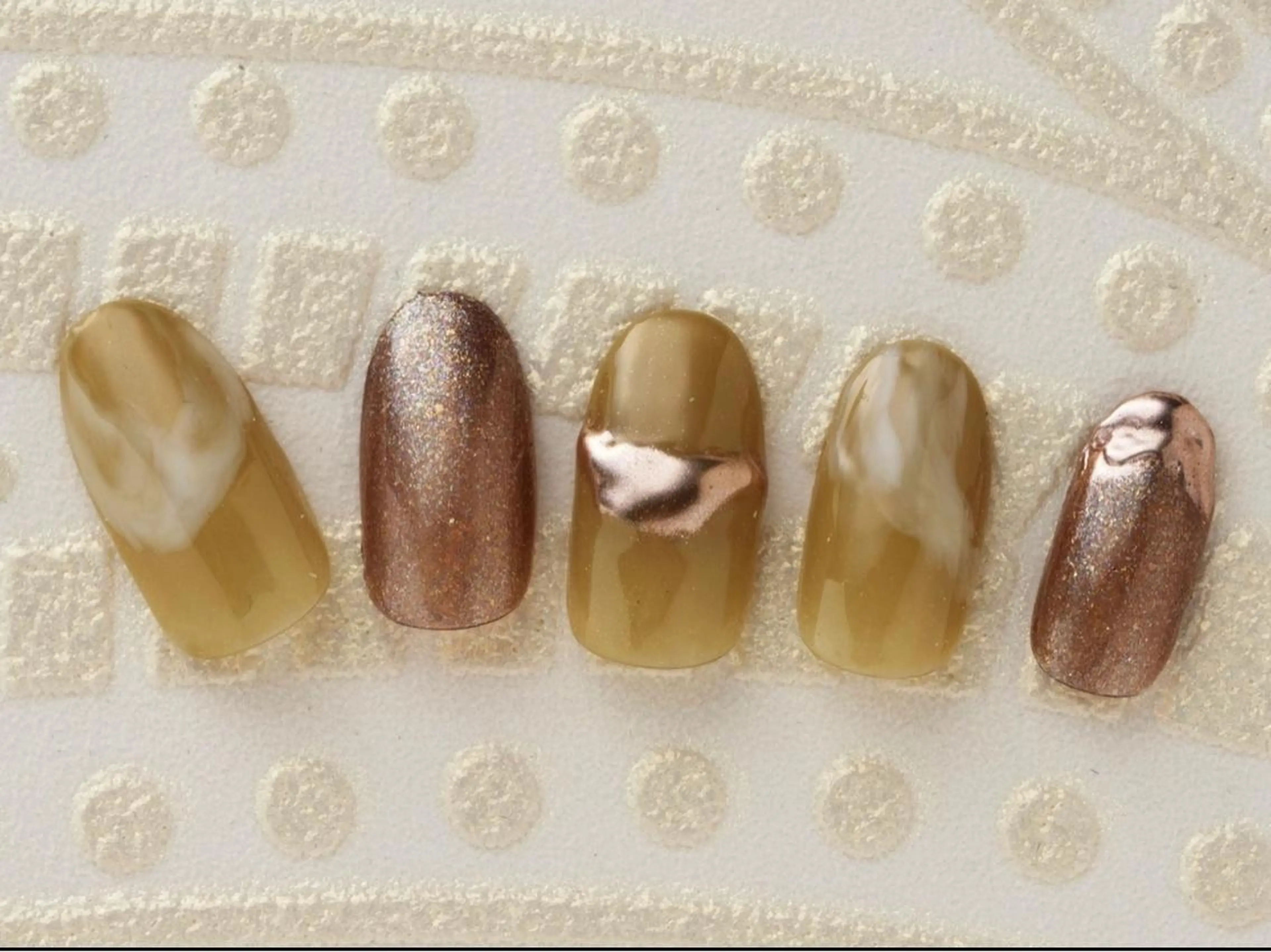 ネイル ミラーネイル ニュアンスネイル ネイルサロン Alice&Co.のその他イメージ