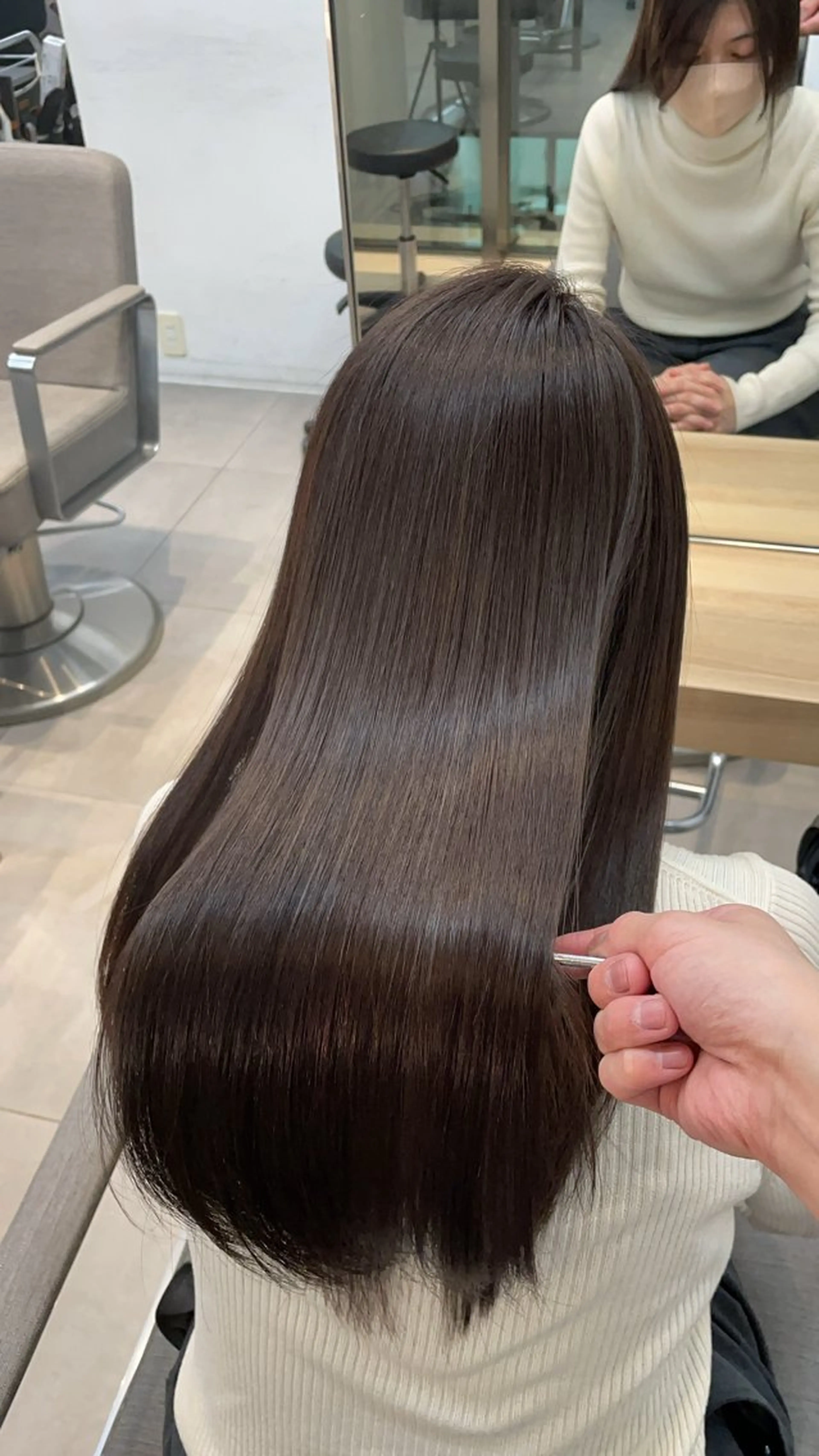 ロング カラー 髪質改善 ✨髪質改善✨美髪 矯正🫧小泉のヘアスタイル