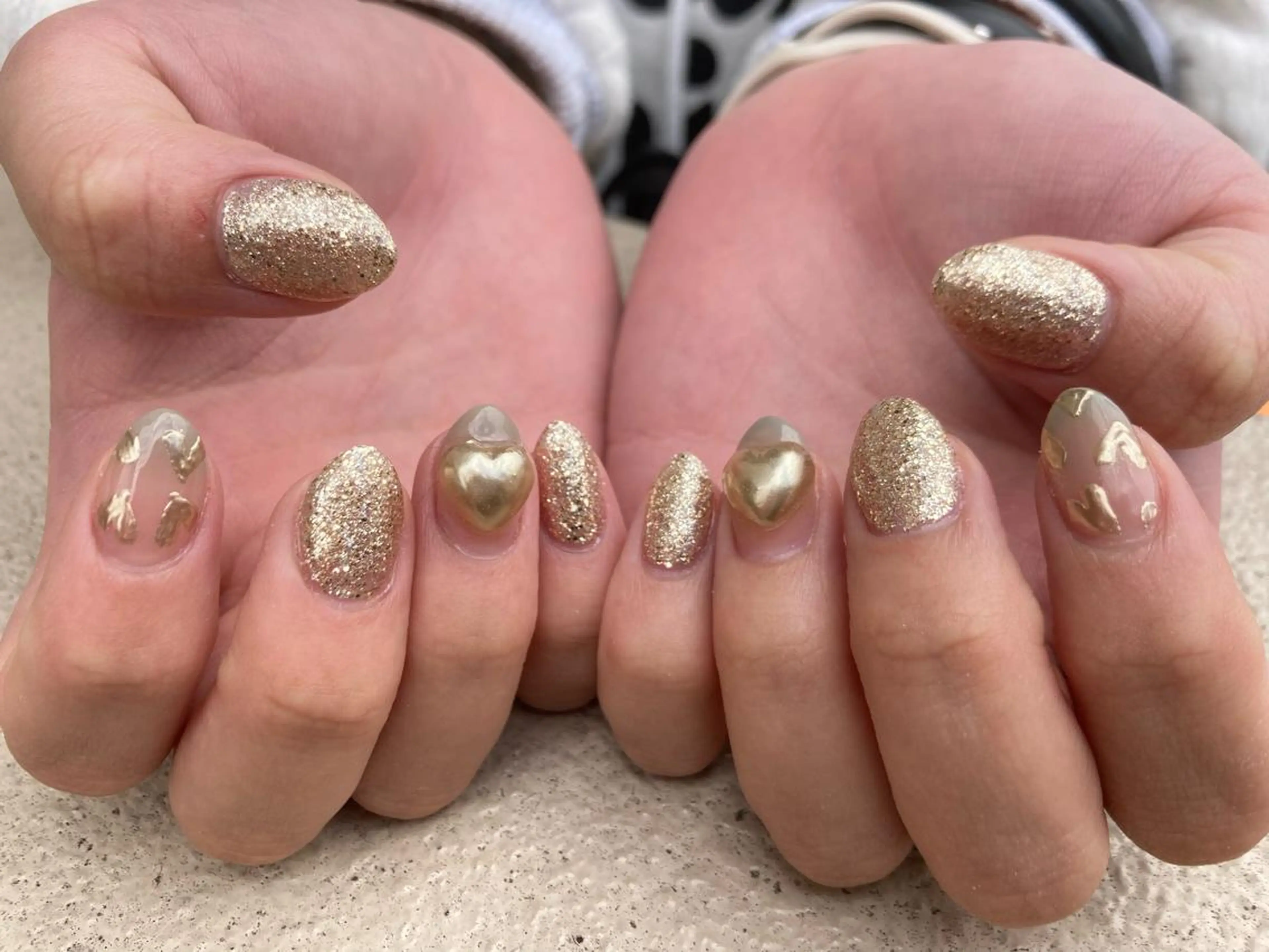 ミディアム ネイル ハンドネイル フットネイル ✴︎ Delightのネイルデザイン