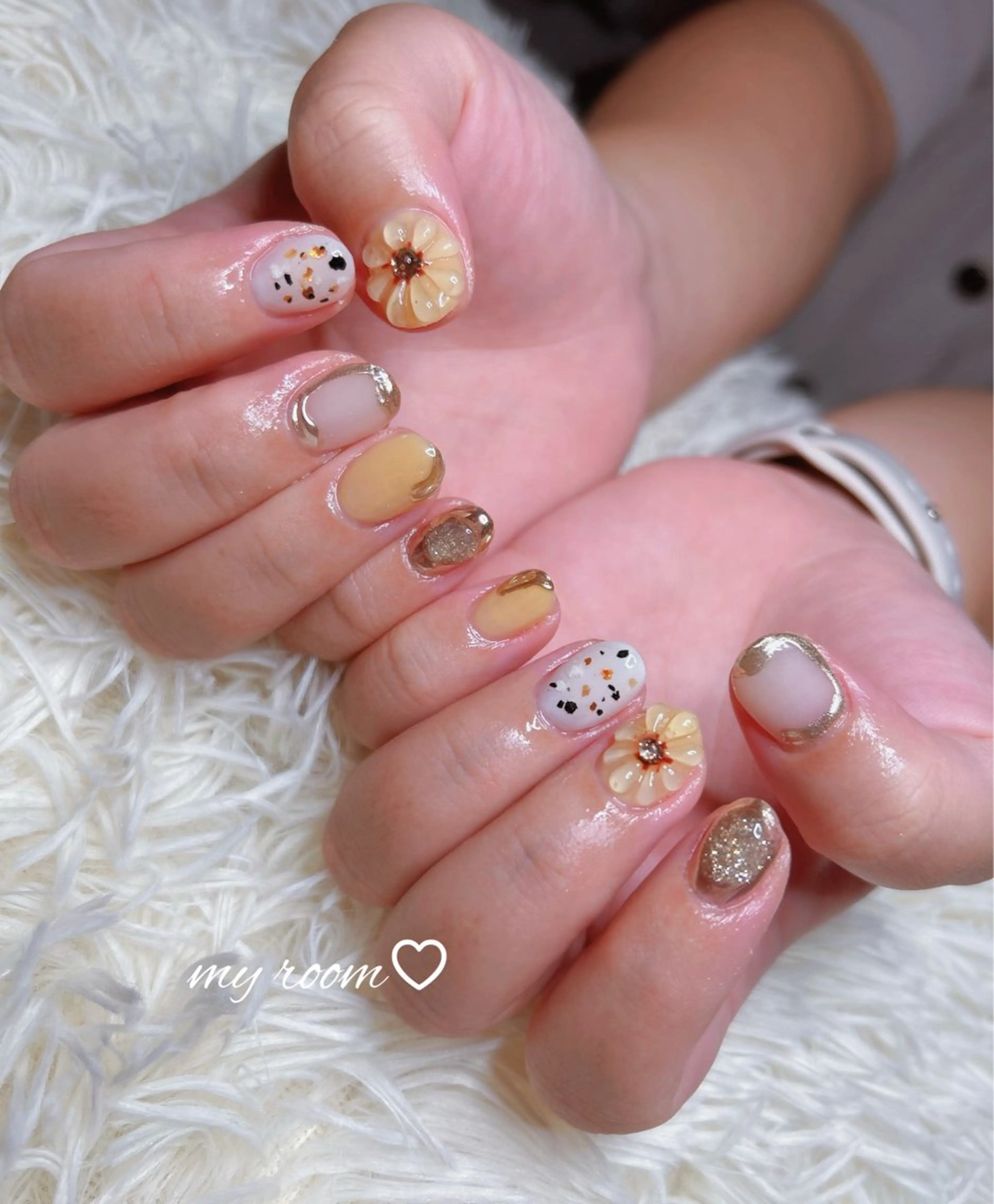 ネイル うるま市サロン Yuko Izawaのネイルデザイン