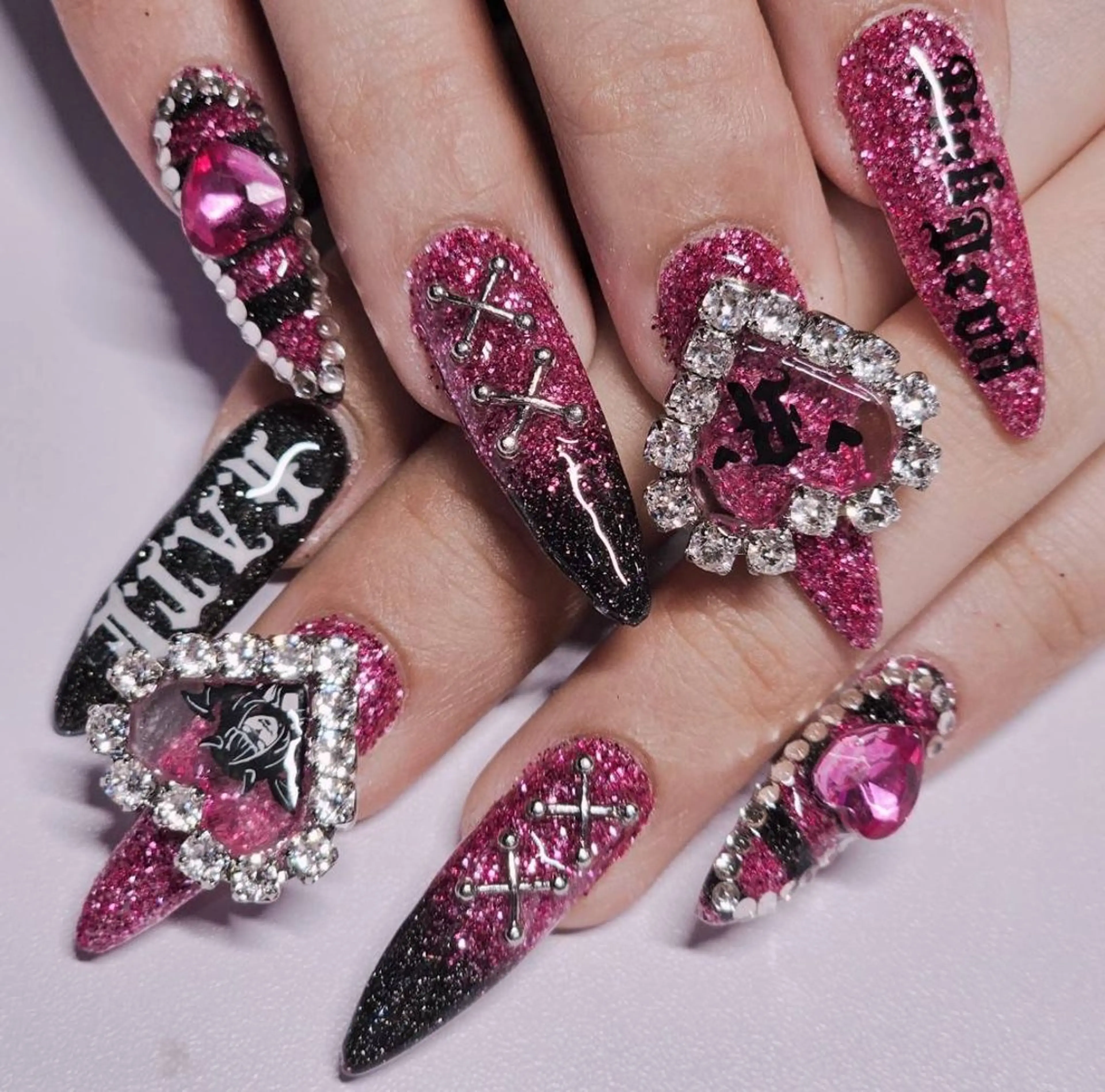 ネイル アートネイル クリアネイル ジェルネイル ハート ラメ(グリッター) ハンドネイル よしだ ひろきのネイルデザイン