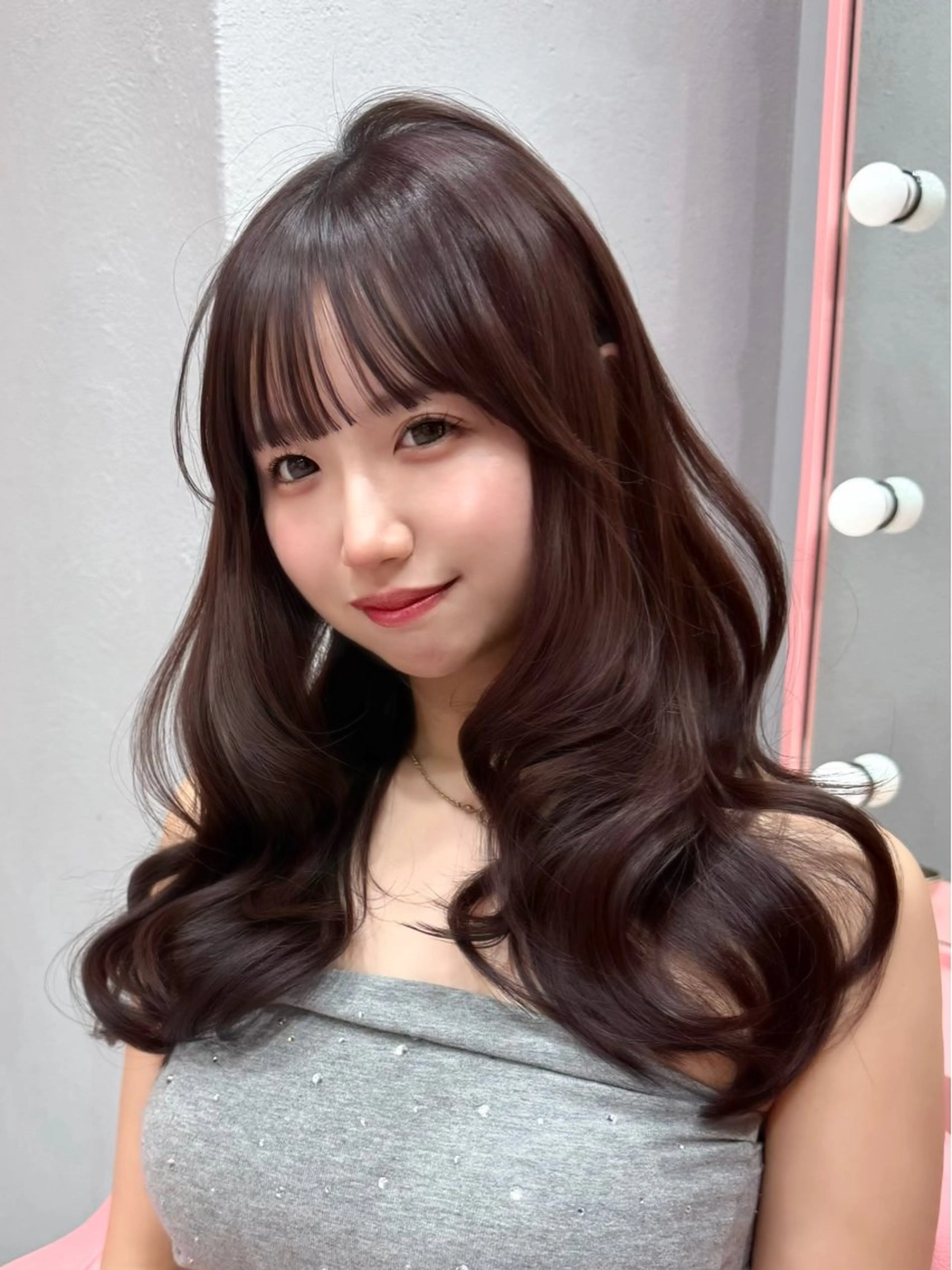 セミロング カラー ベージュカラー ブリーチ ブラウンカラー チョコレートブラウン 透明感カラー カット ヘアカラー トリートメント 渋谷/韓国ヘア/ 顔まわり♡Ayakaのヘアスタイル