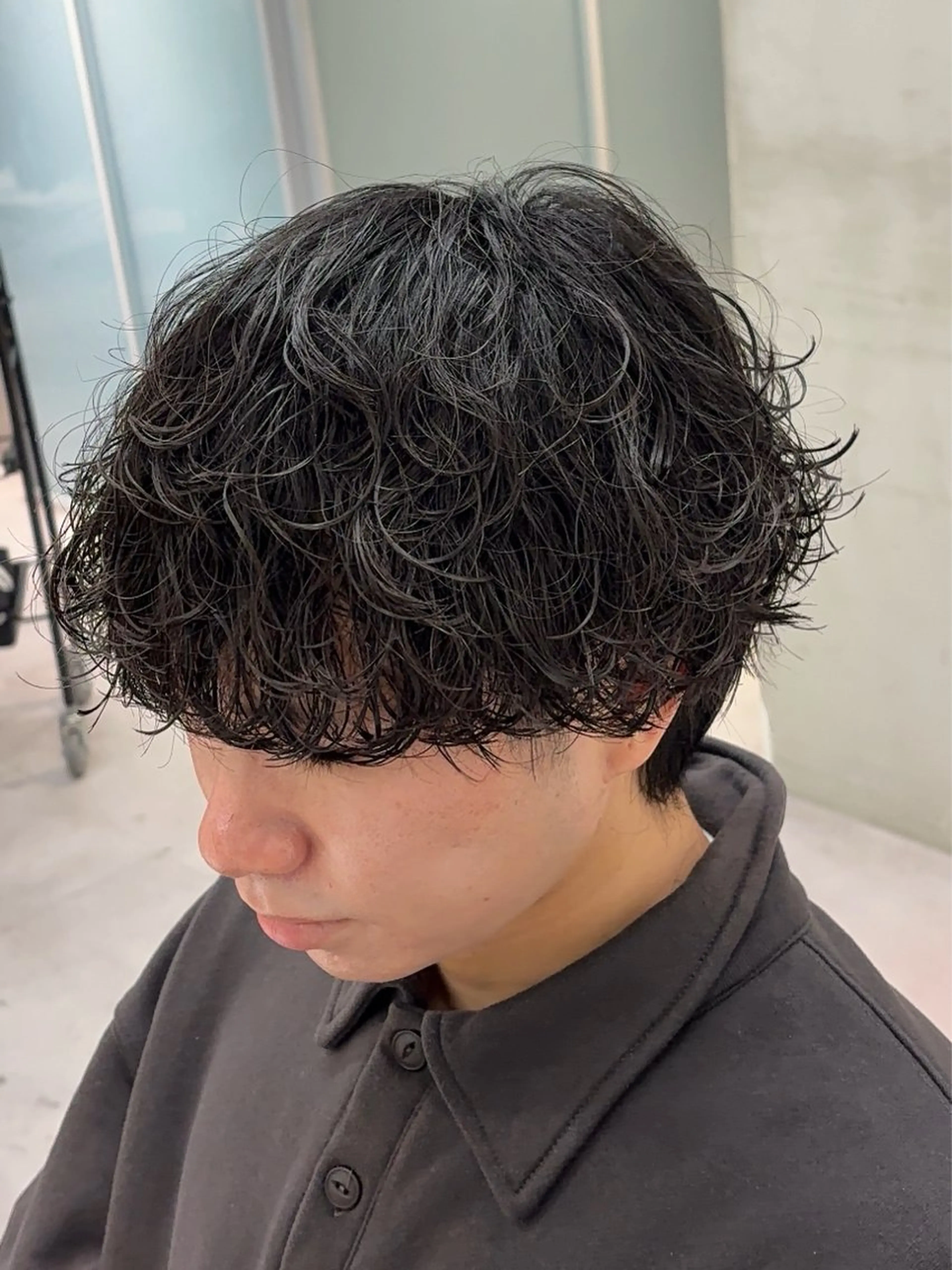 パーマ メンズ メンズブリーチ ダウンパーマ フェードカット メンズ韓国風 メンズパーマ カット パーマ トリートメント メンズカット松戸/韓 国/メンズパーマ航太のヘアスタイル