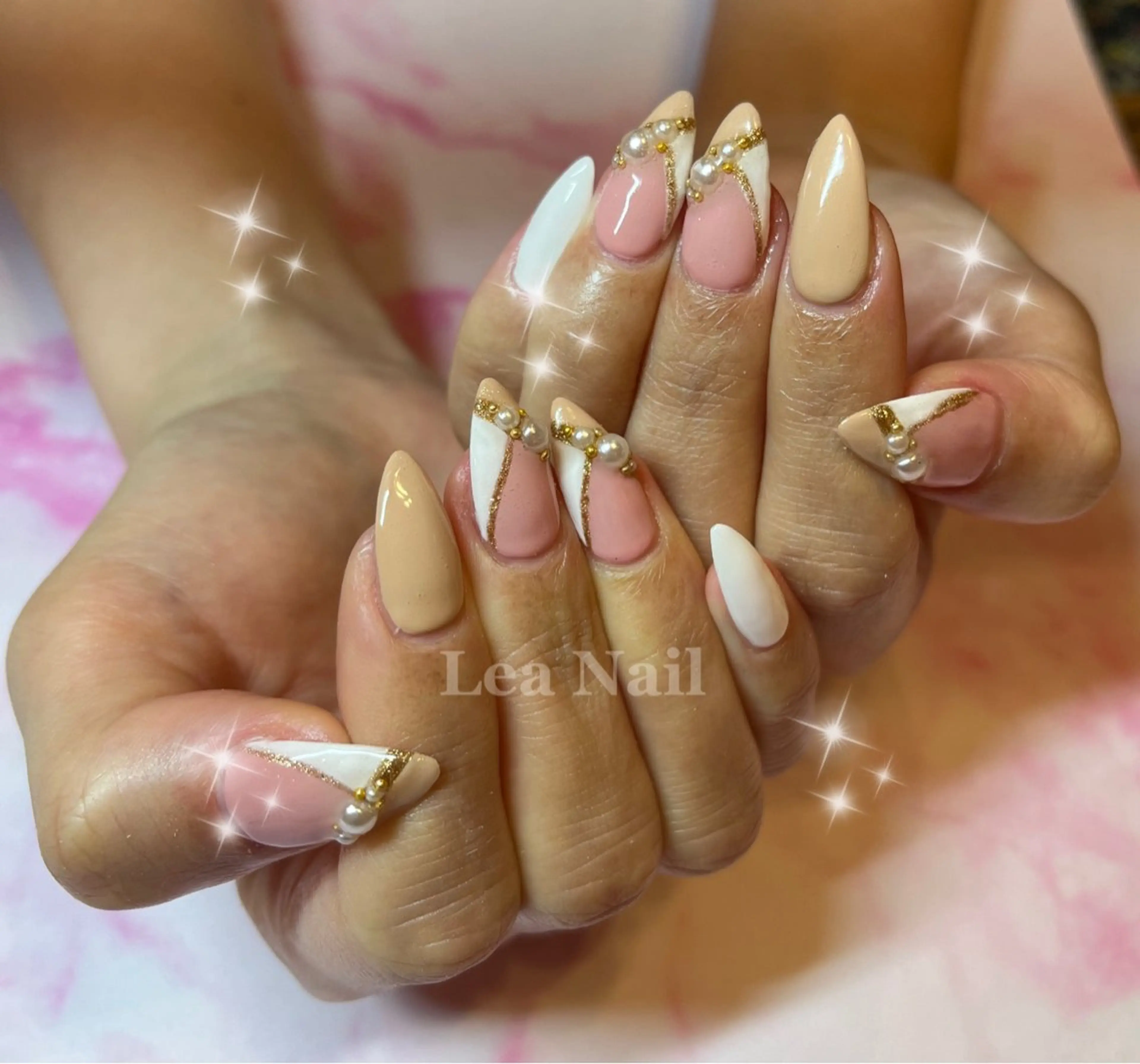 ネイル フレンチネイル 持ち込み ハンドネイル Lea Nailのネイルデザイン
