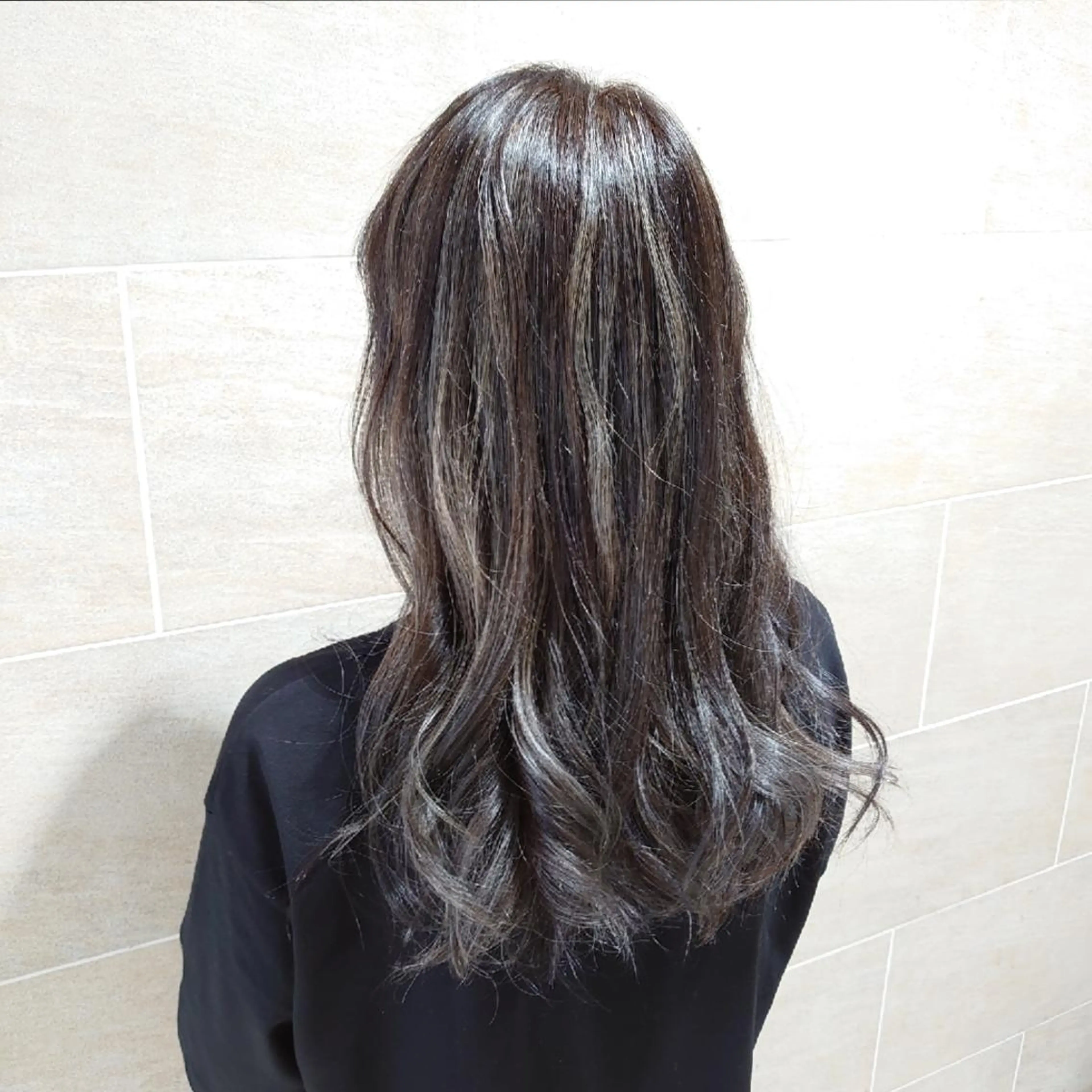 ロング カラー 宮本  星羅のヘアスタイル