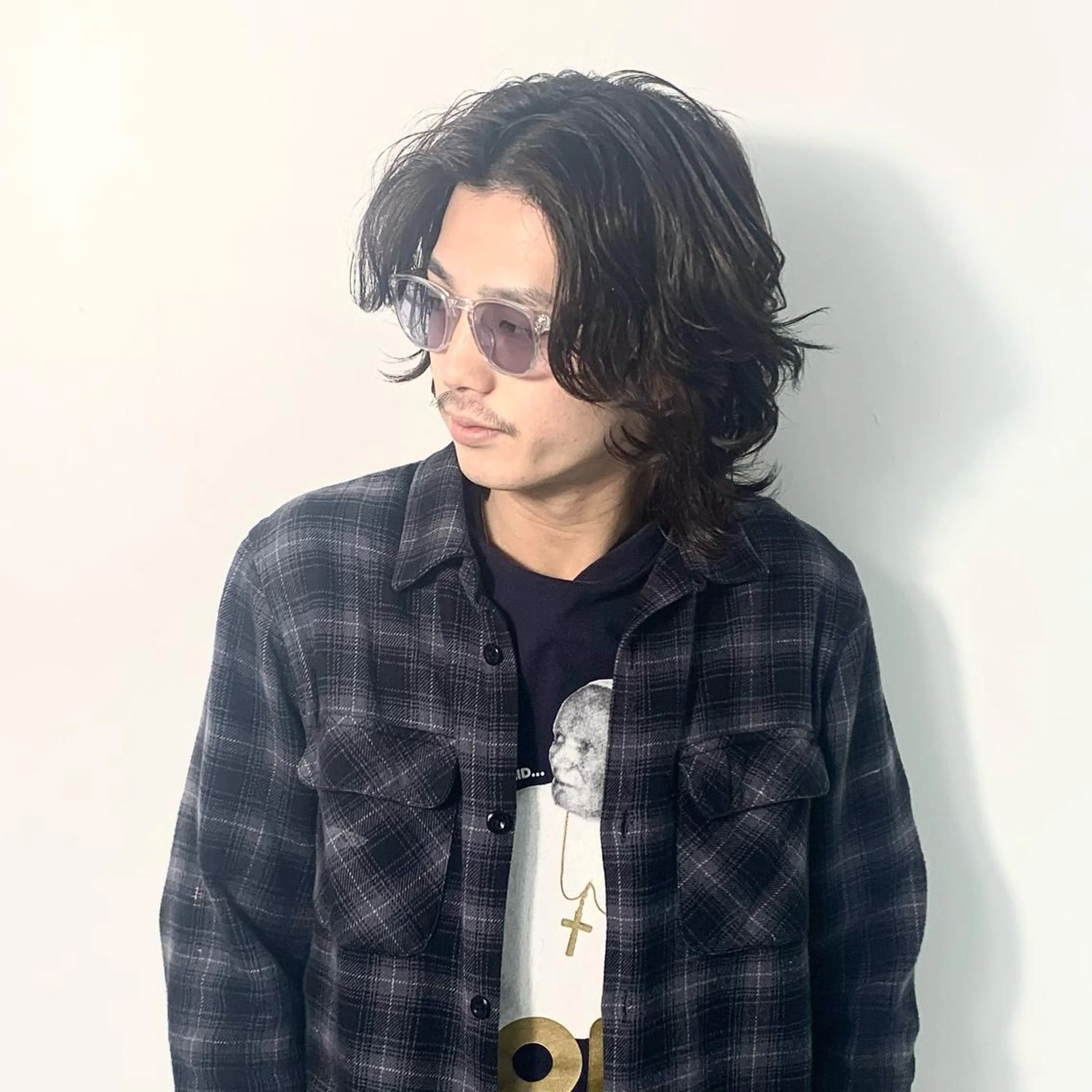 メンズ センターパート メンズパーマ メンズウルフカット ウルフカット 柏メンズカットパーマ NO.1タイチのヘアスタイル