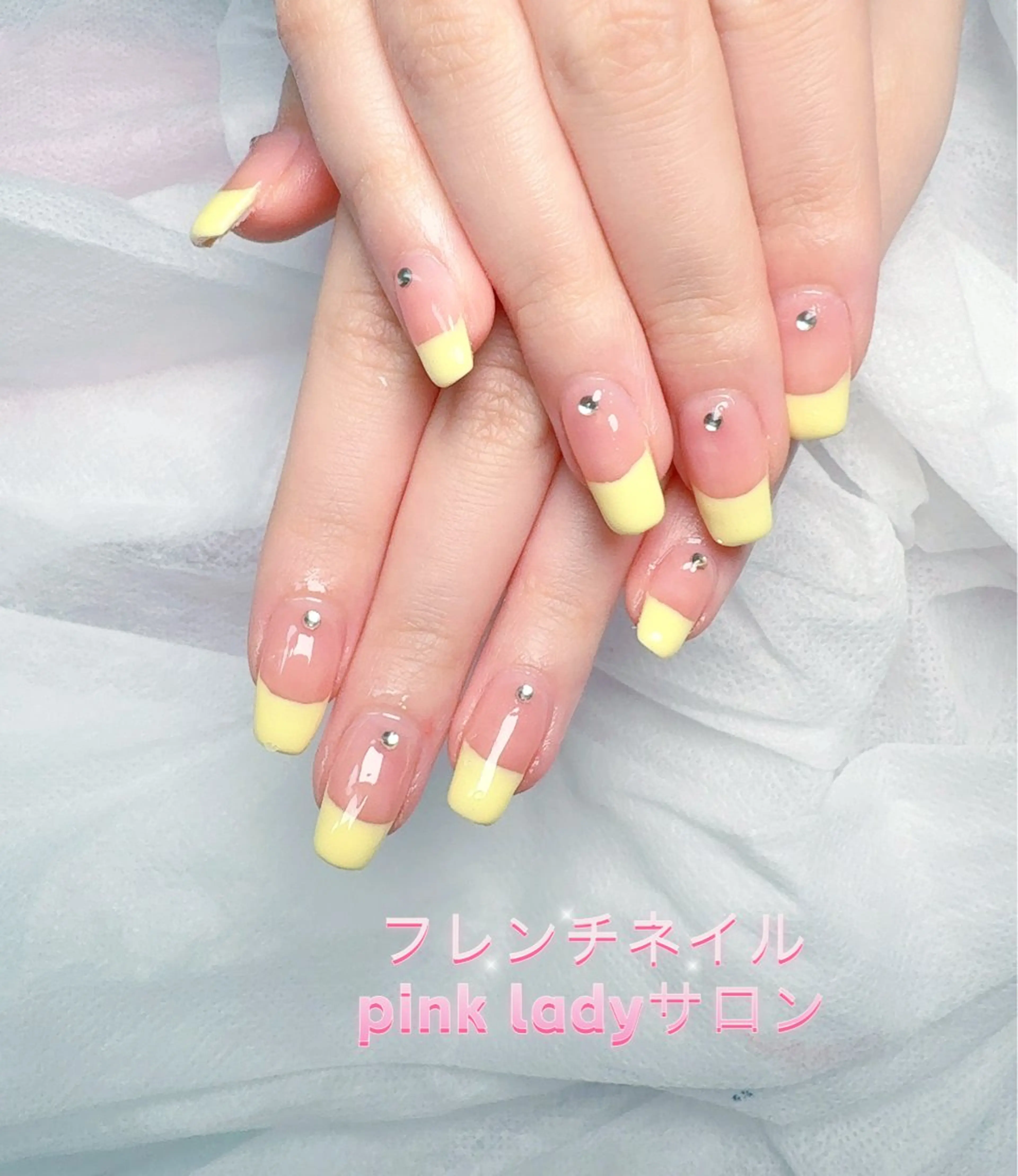 ネイル pink ladyサロン所属・べ にのネイルデザイン