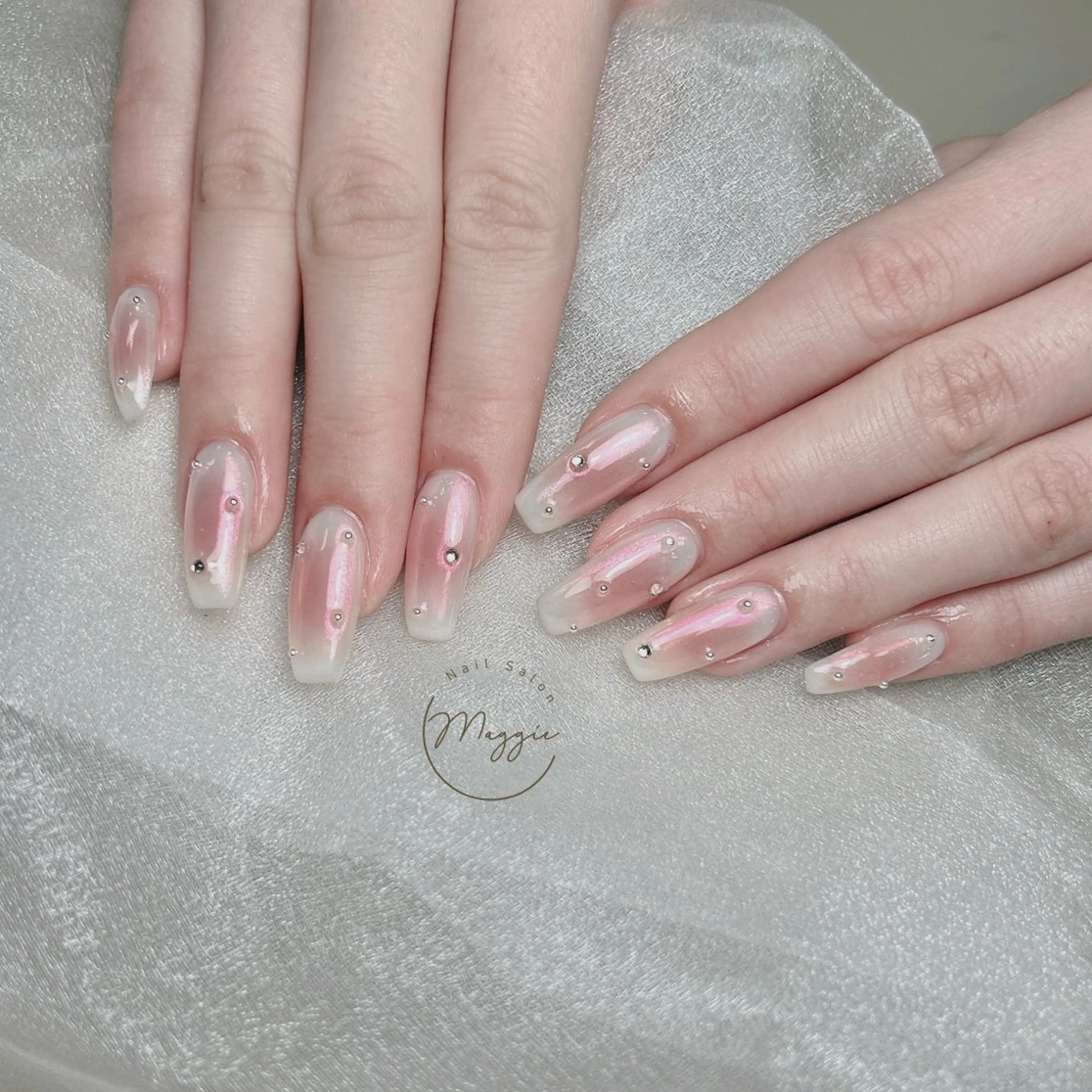 ネイル Maggie Nail🦩のネイルデザイン