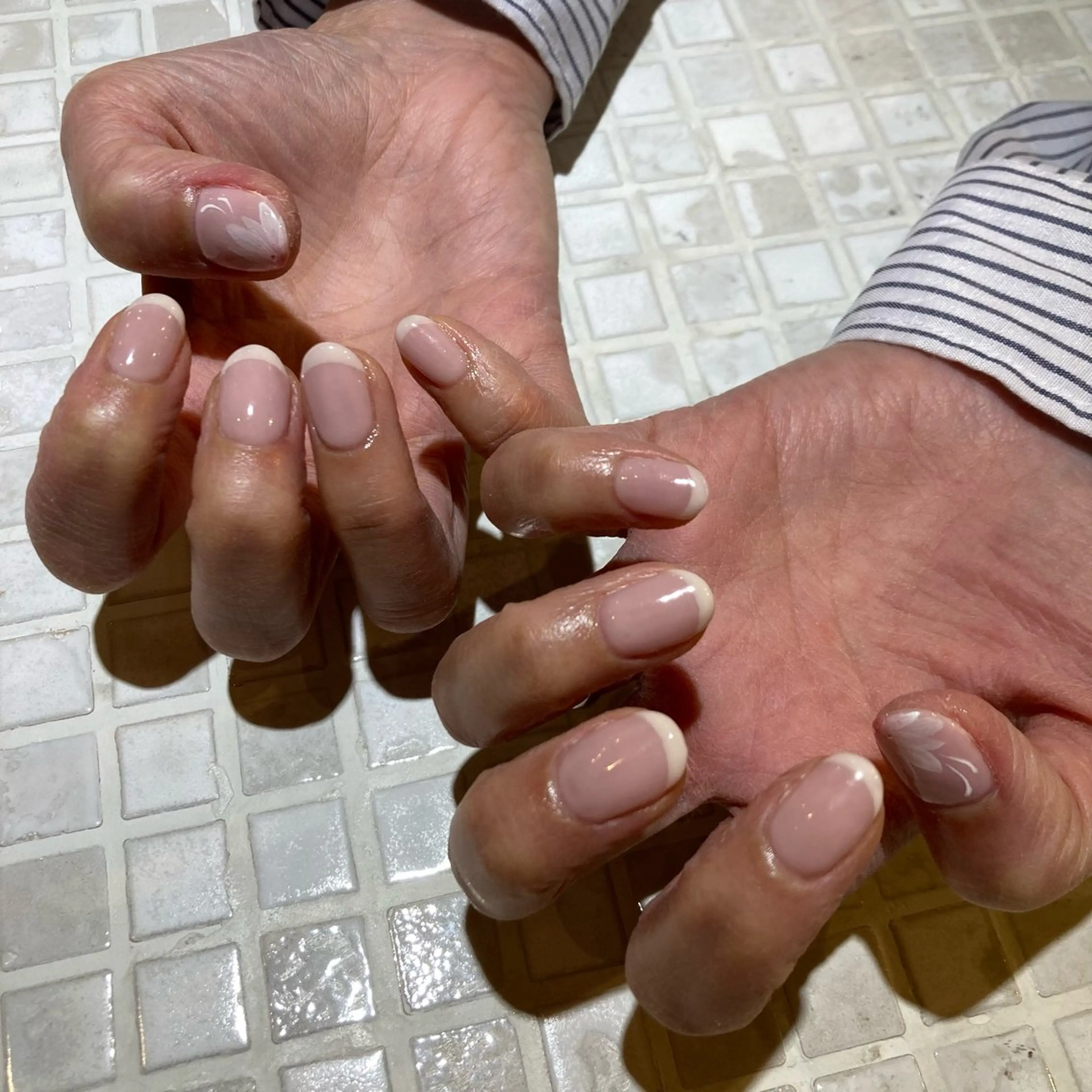 ネイル AlohaLuana 🌺 naoのネイルデザイン