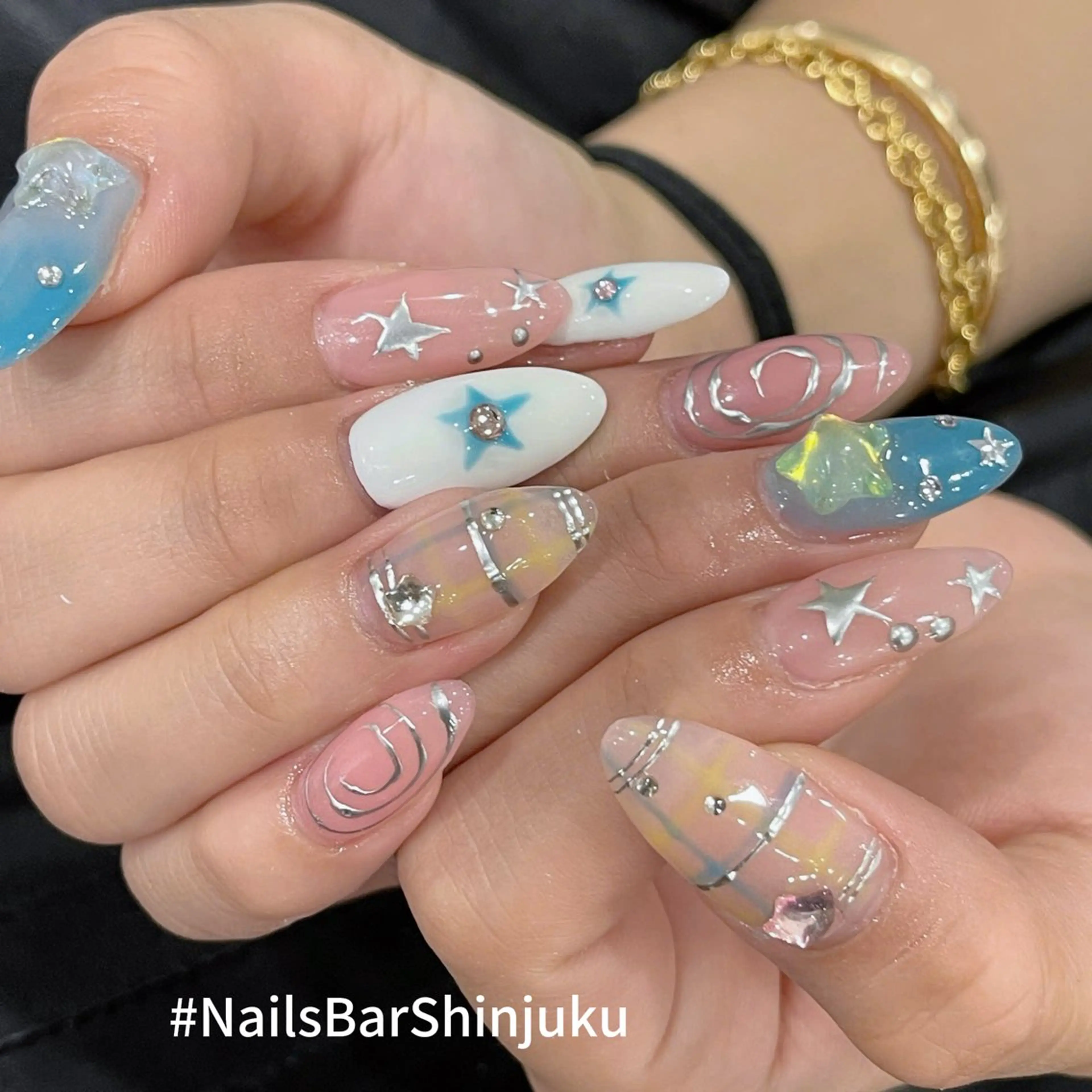 ネイル NAILS BAR SHINJUKUのネイルデザイン
