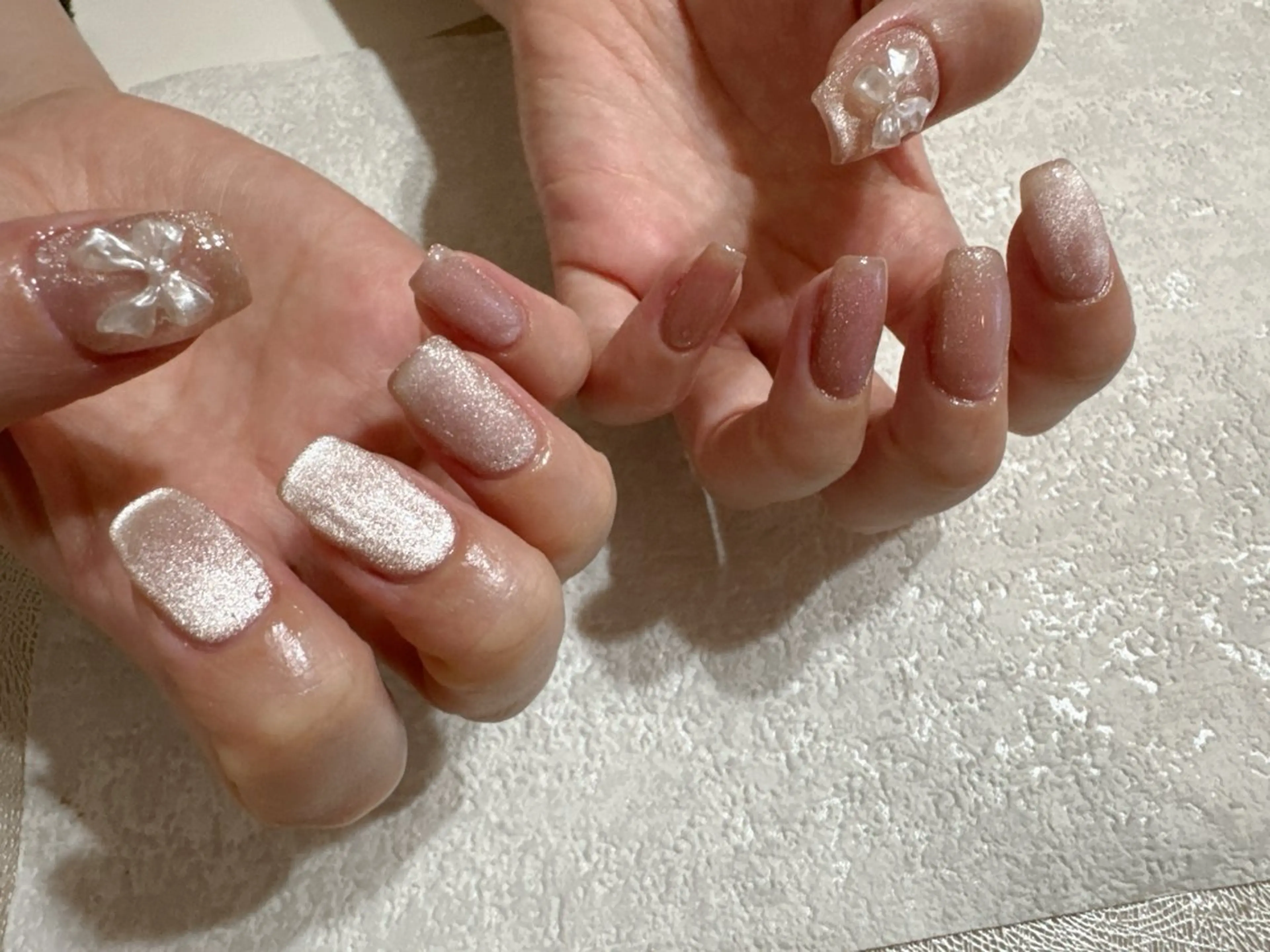 ネイル オーロラネイル フットネイル フレンチネイル ジェルネイル キラキラネイル kikinail 溝の口のネイルデザイン