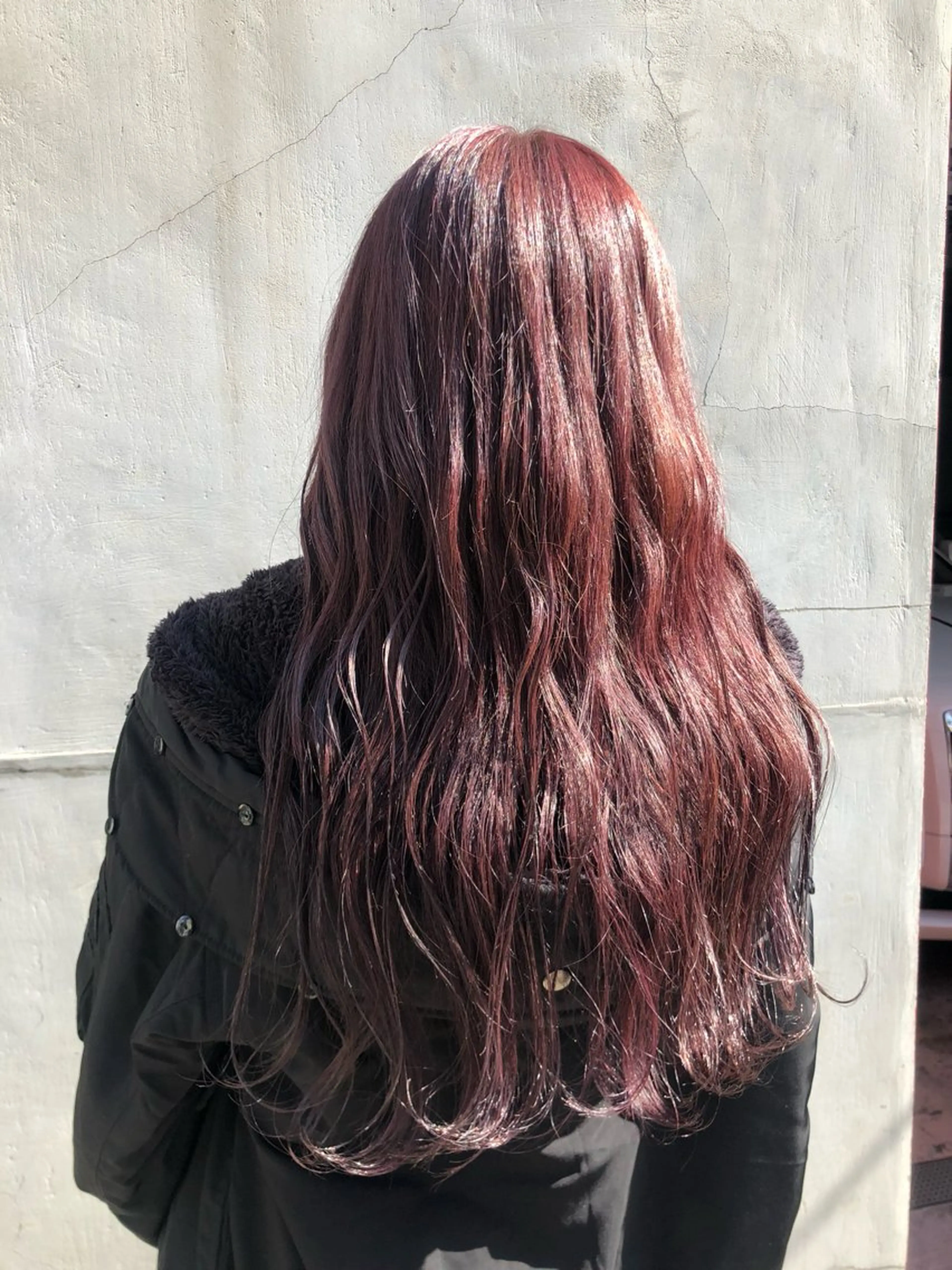 ロング カラー ブリーチ ボルドーカラー ロング ヘアカラー 🧡髪質改善💛 🌸SAKURA🌸のヘアスタイル