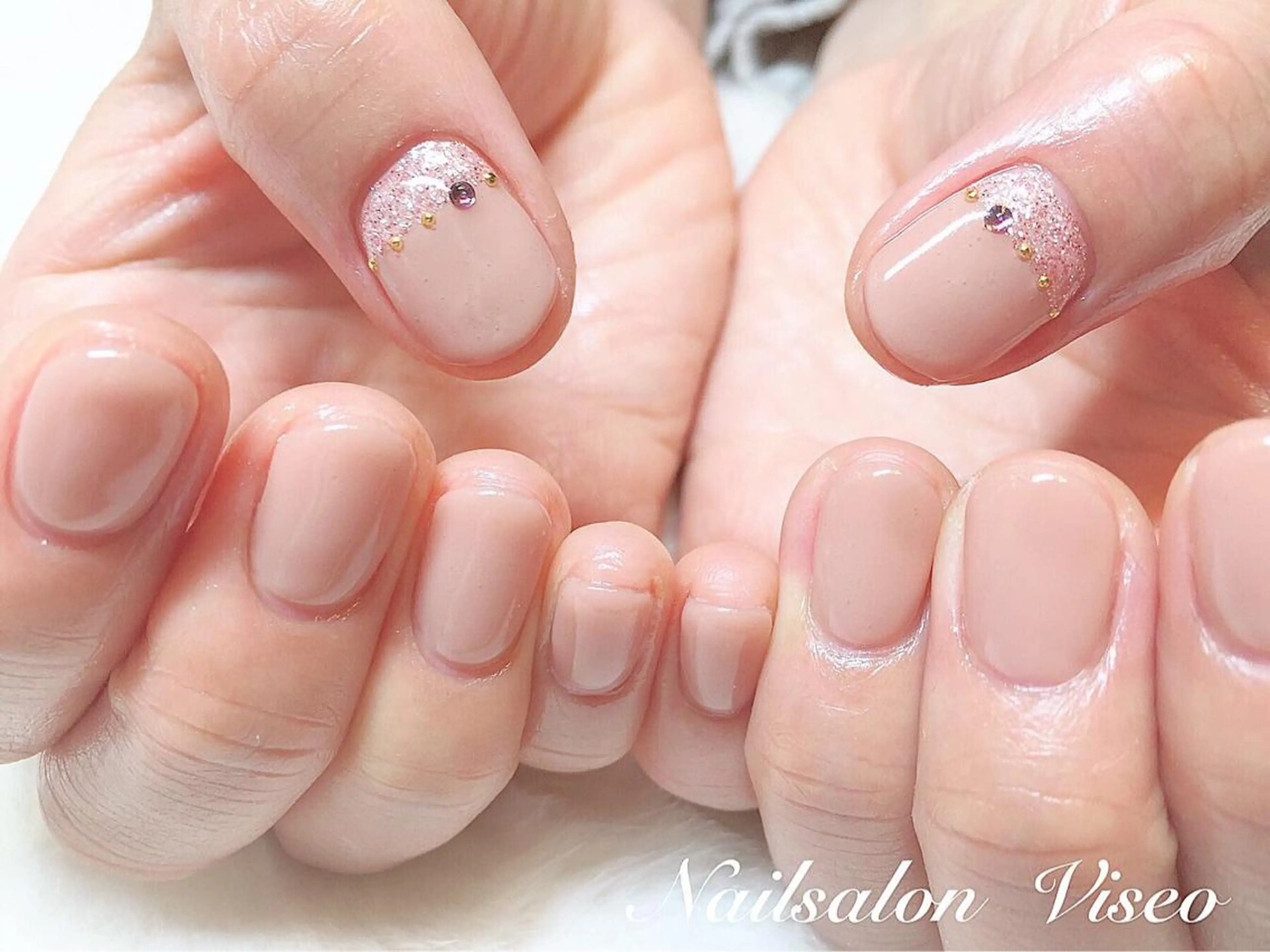 ネイル Viseo《6週間 長持ちパラジェル》のネイルデザイン