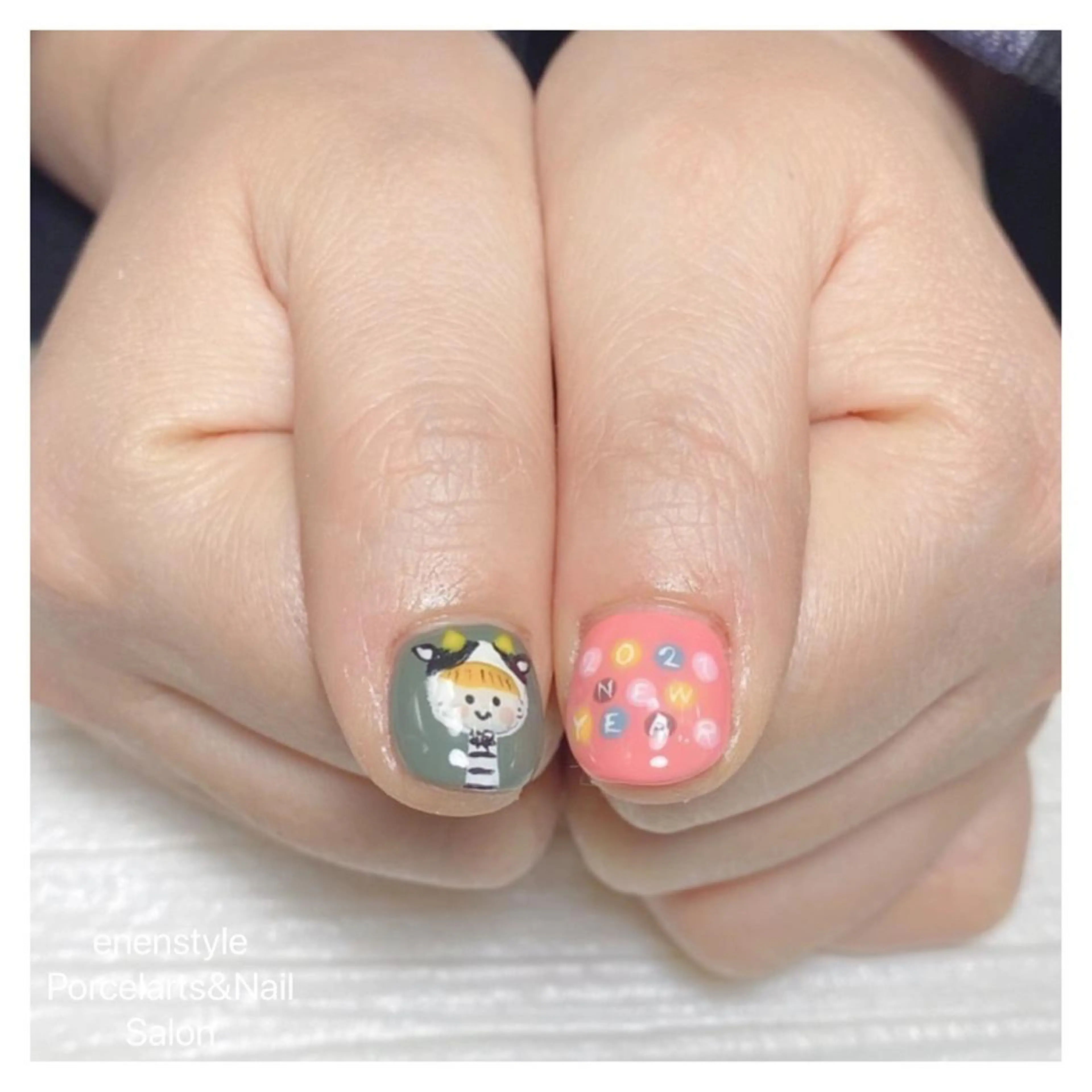 ショート ネイル ハンドネイル 👑enen style👑のネイルデザイン