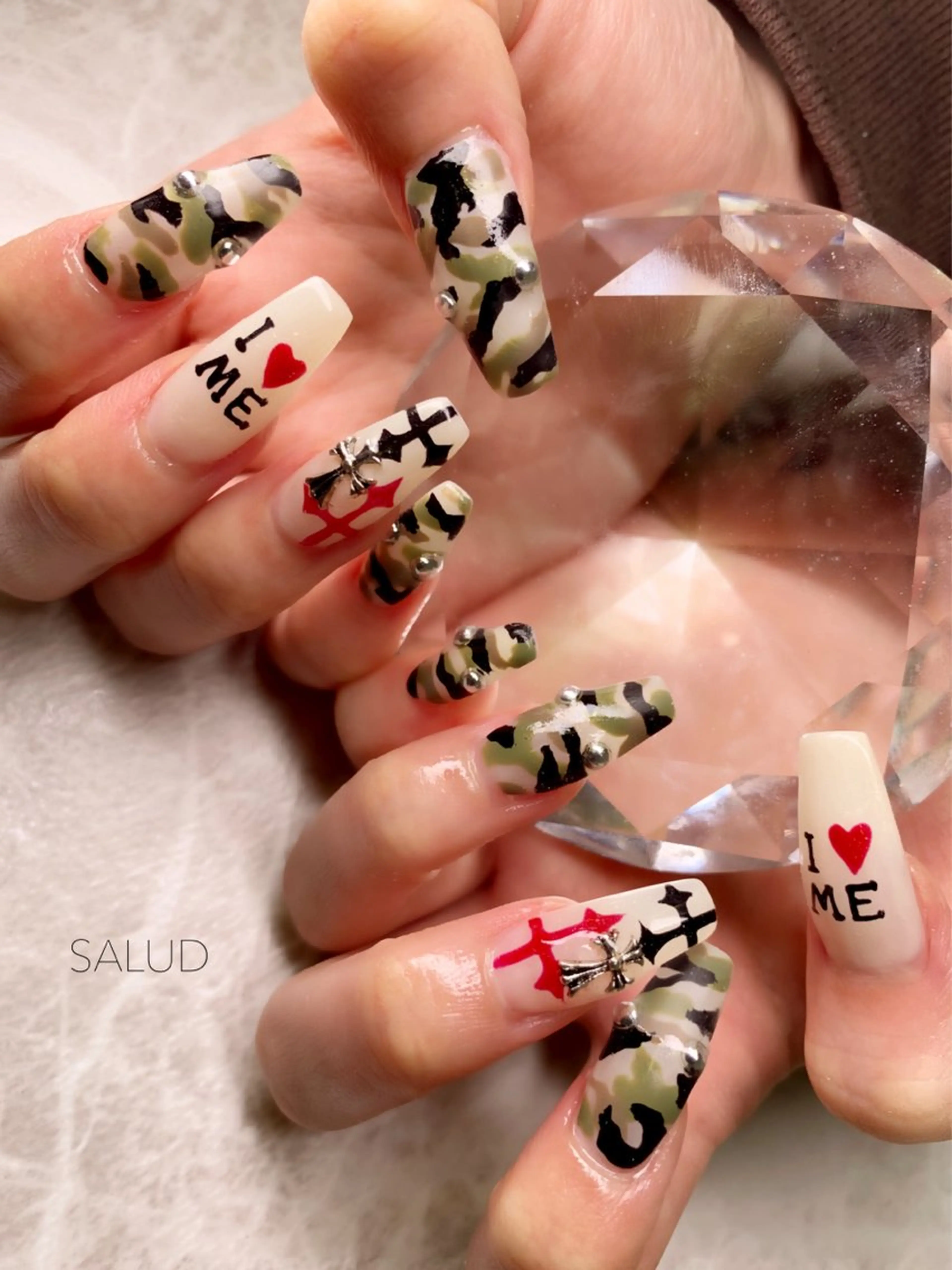 ネイル ハンドネイル Nail Salon SALUDのネイルデザイン