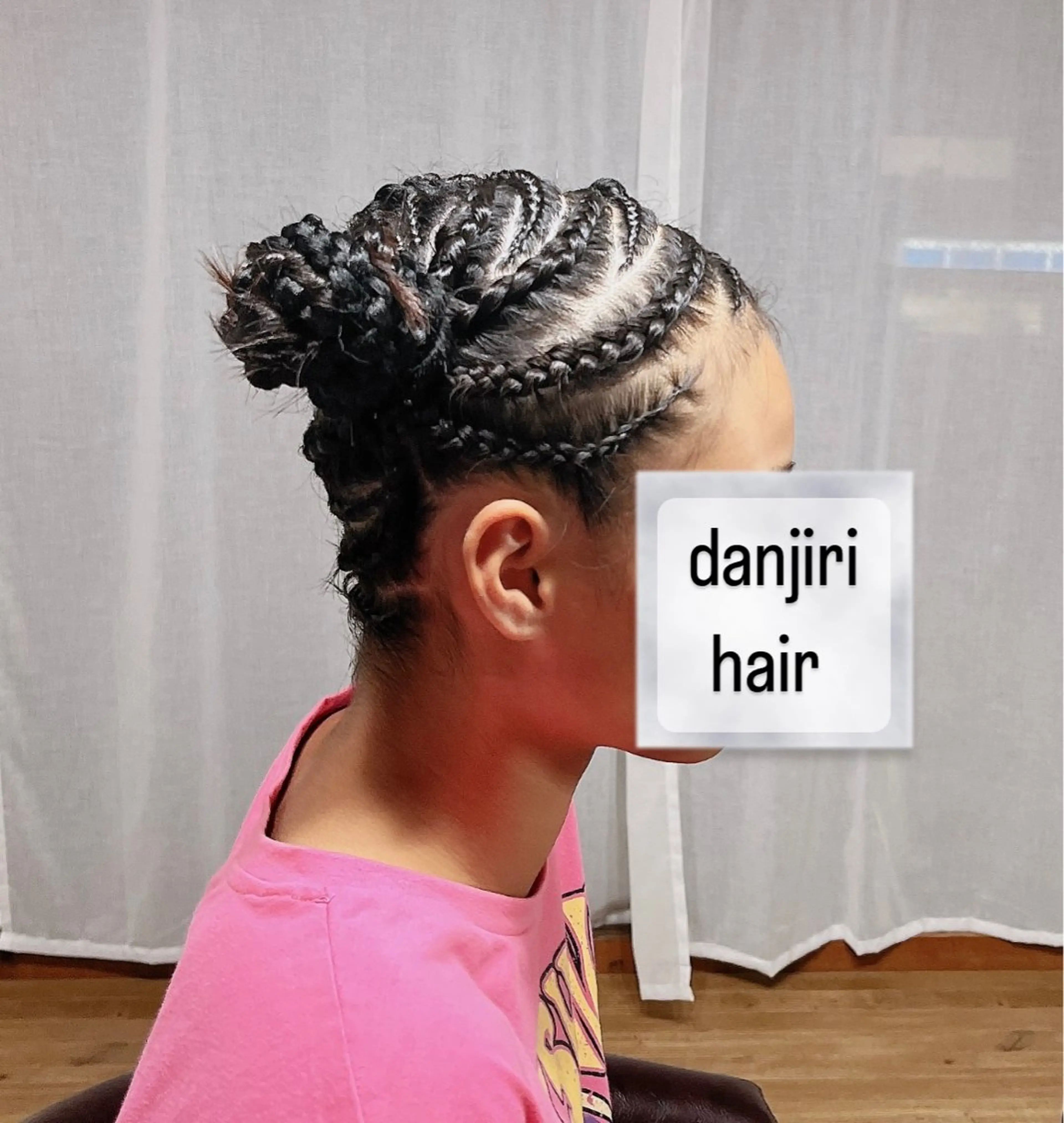 ヘアアレンジ キッズ un par unの眉毛・アイブロウイメージ