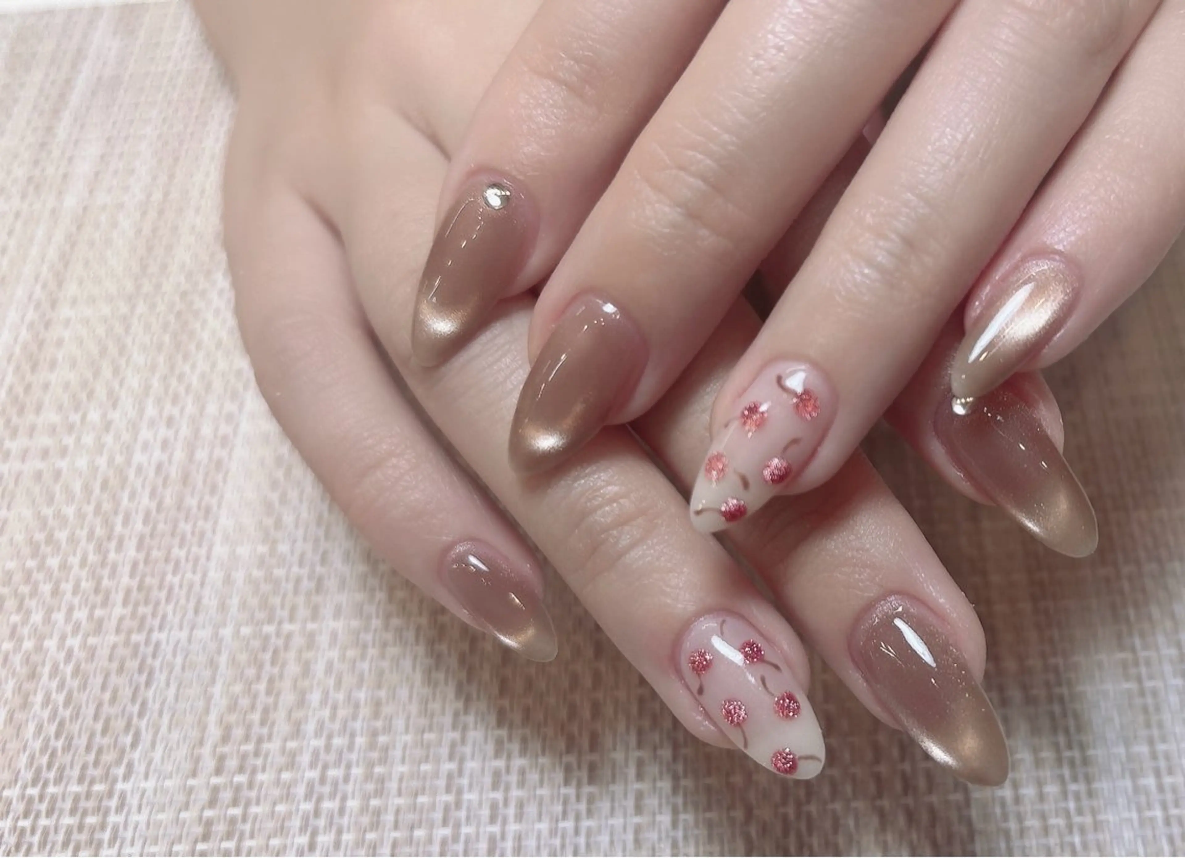 ネイル ハンドネイル 🦩son🌴 東十条ミューズネイルのネイルデザイン