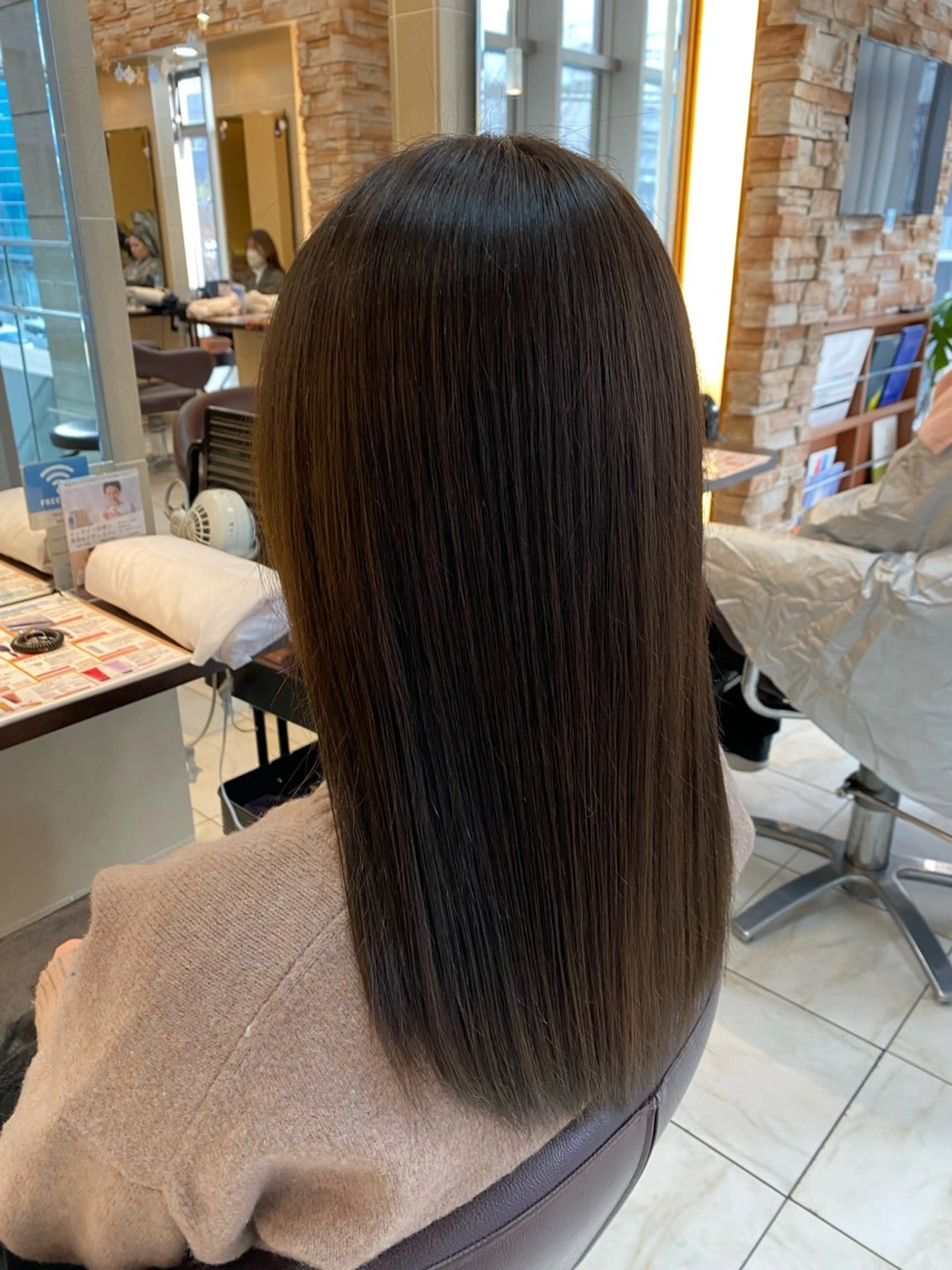 セミロング ⭐️透明感カラー/ パーマ⭐️宮野翔のヘアスタイル