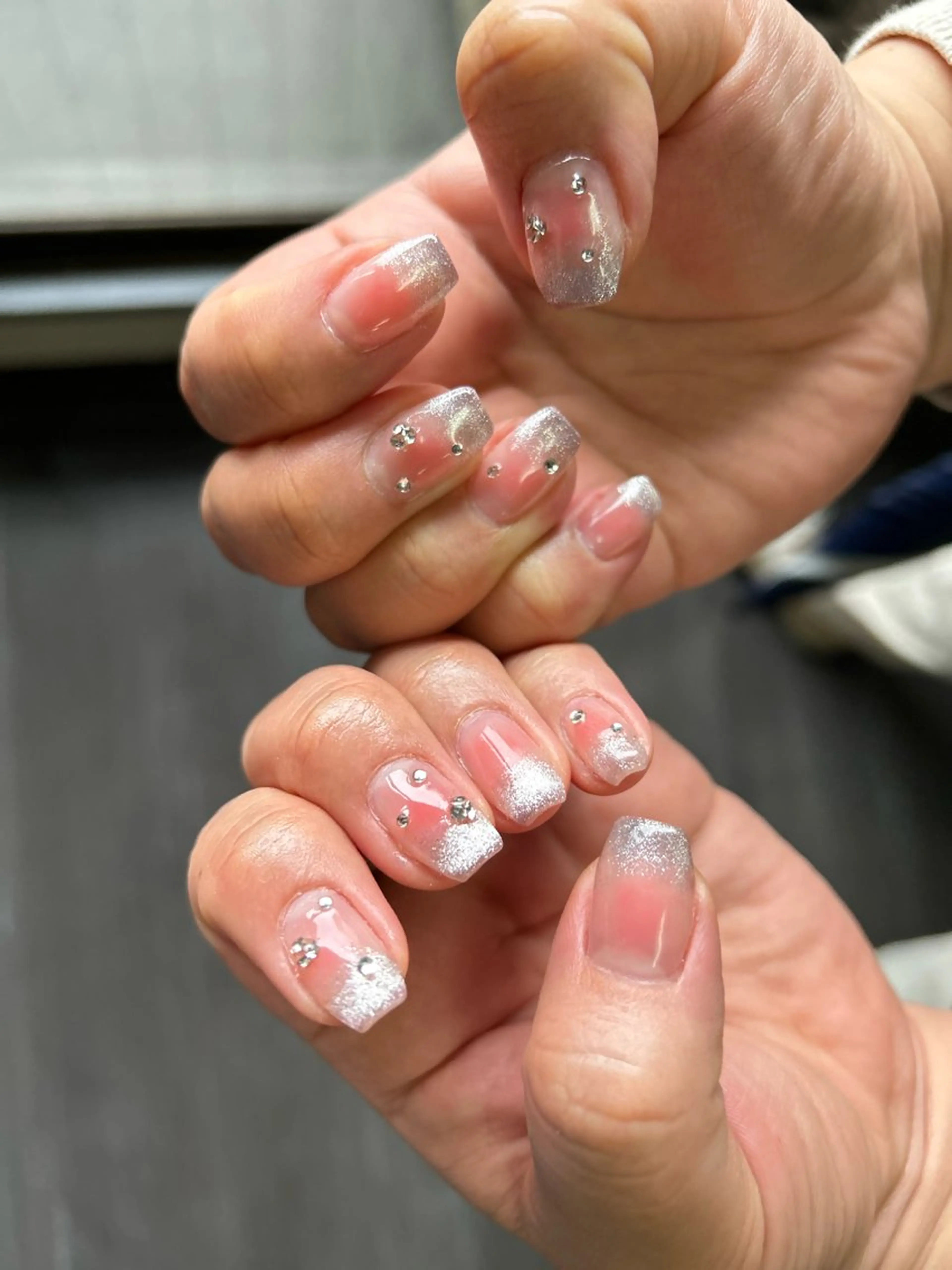 ネイル ハンドネイル フットネイル ✴︎ Delightのネイルデザイン