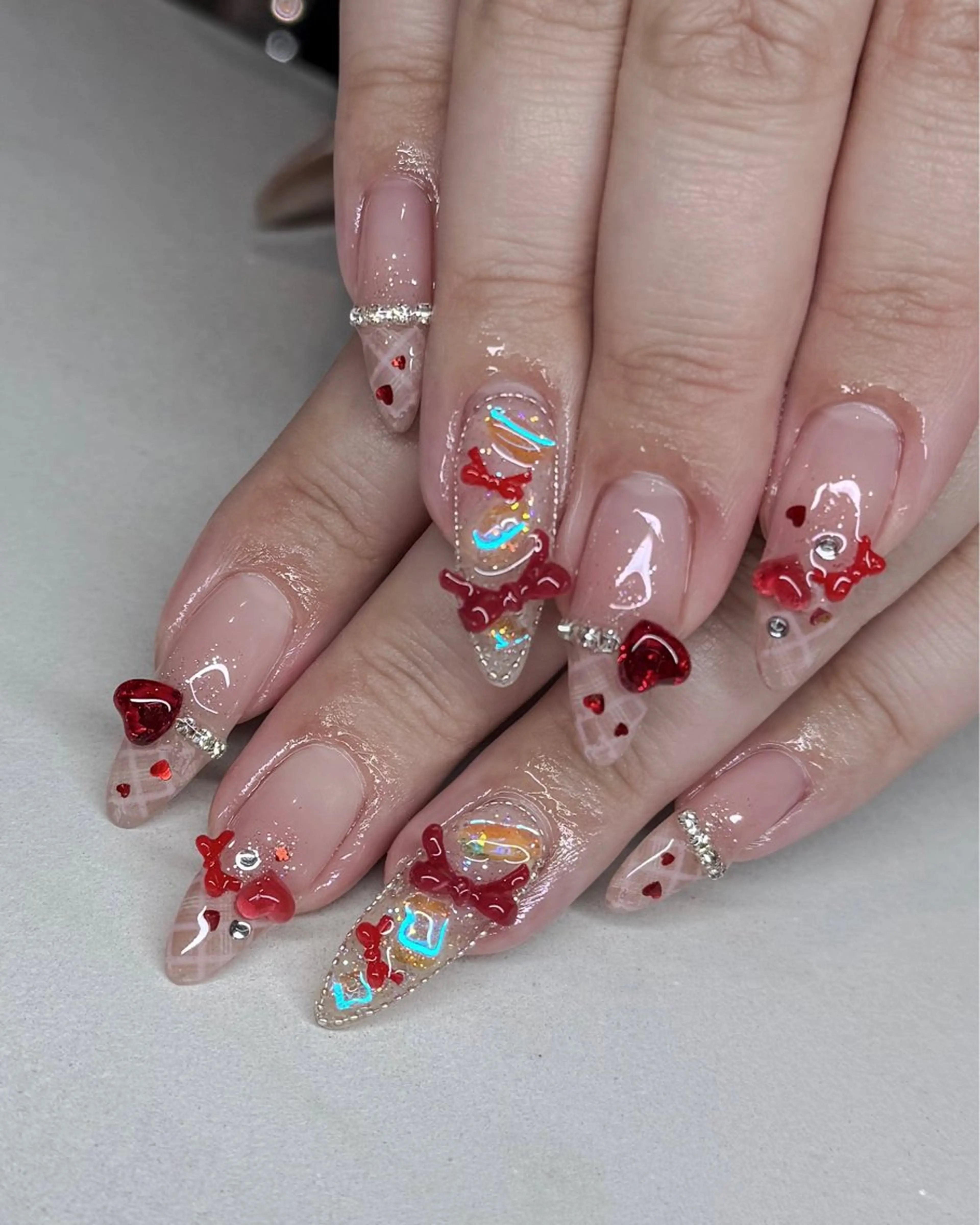 ネイル num-fi Aiのネイルデザイン