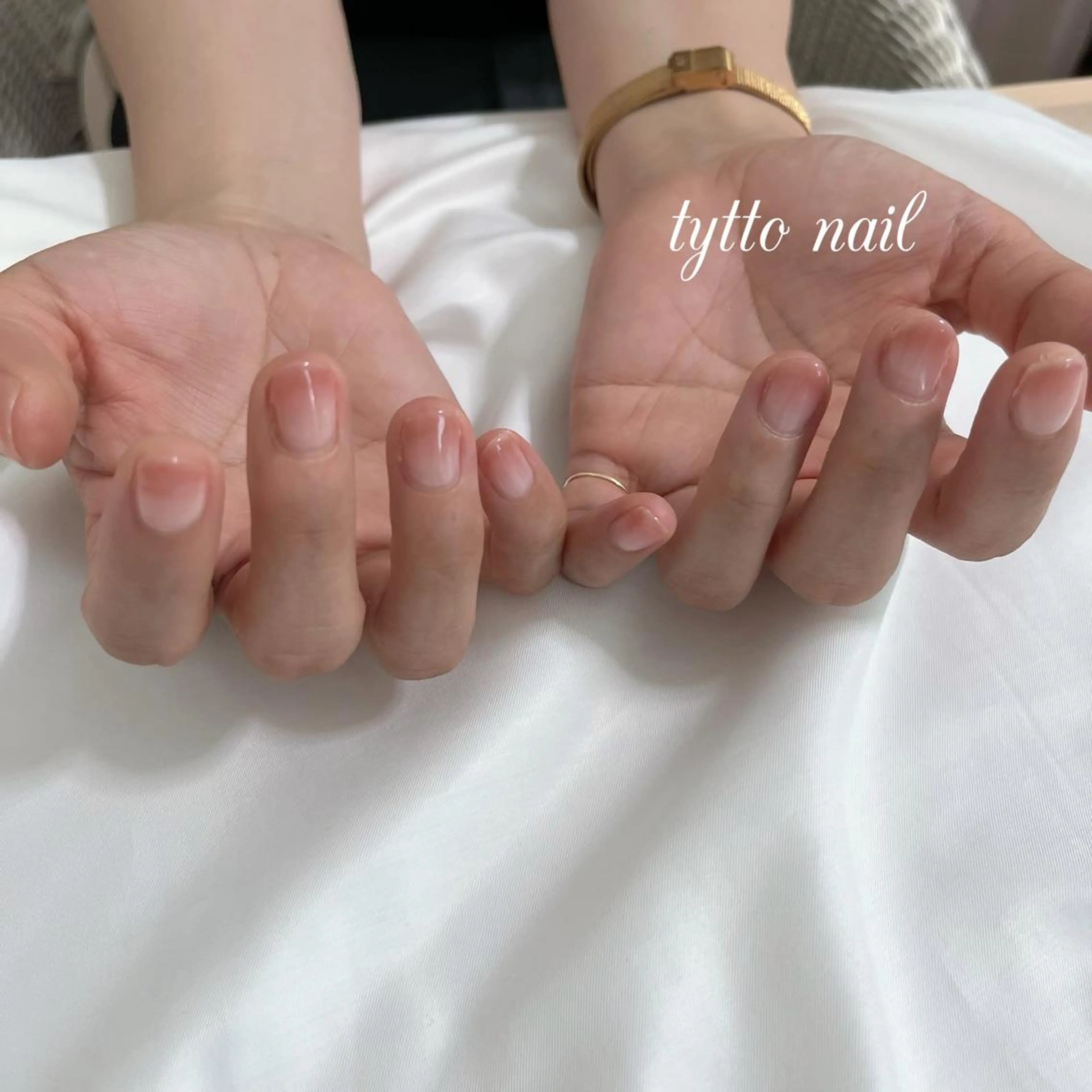 ネイル ブラウン グラデーション オフィスネイル ピンク ショートネイル ハンドネイル tytto nail ❤︎‪‪eri‪‪のネイルデザイン