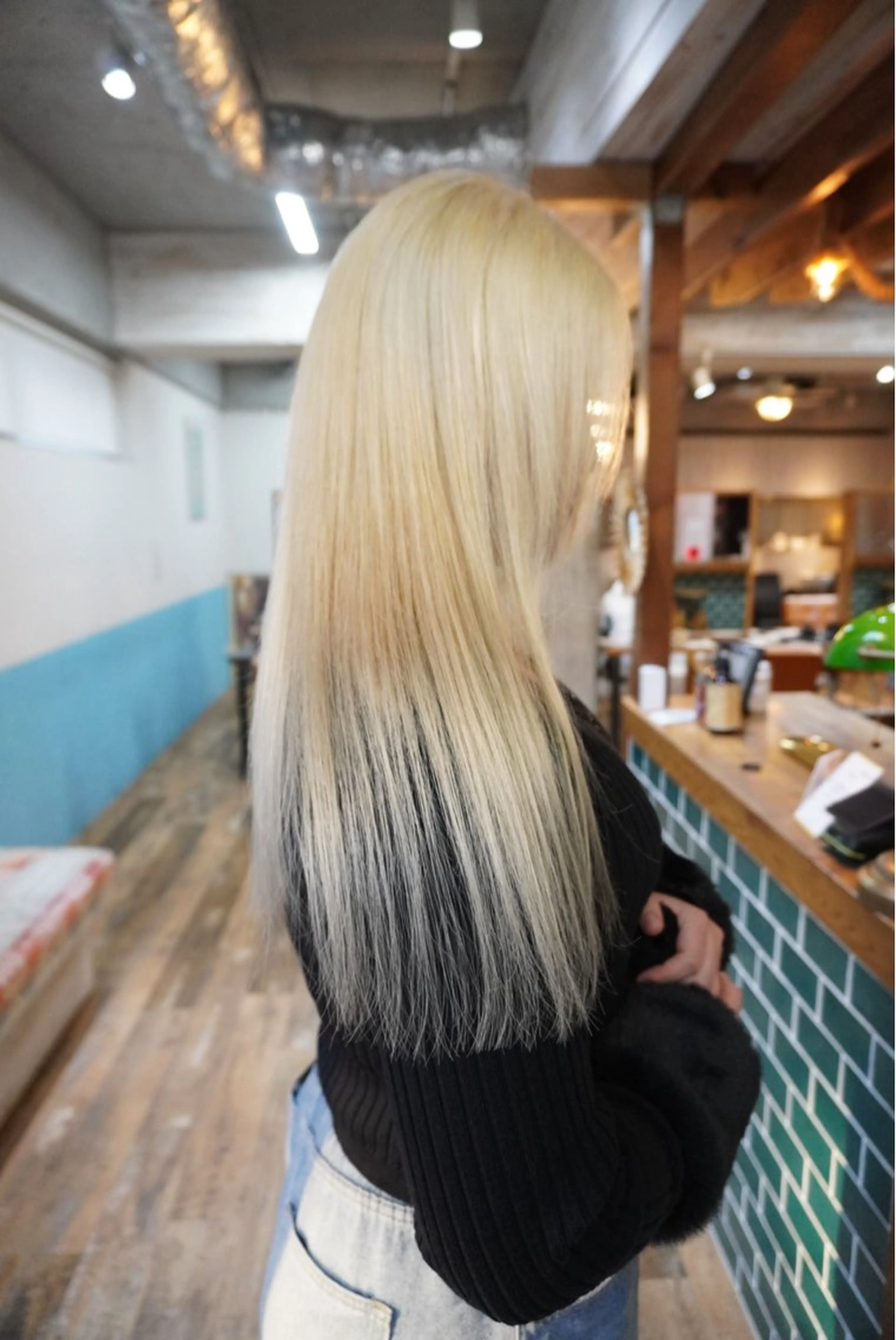 ロング カラー ヘアカラー トリートメント 💖カラー/ブリーチ 💖あつやのヘアスタイル