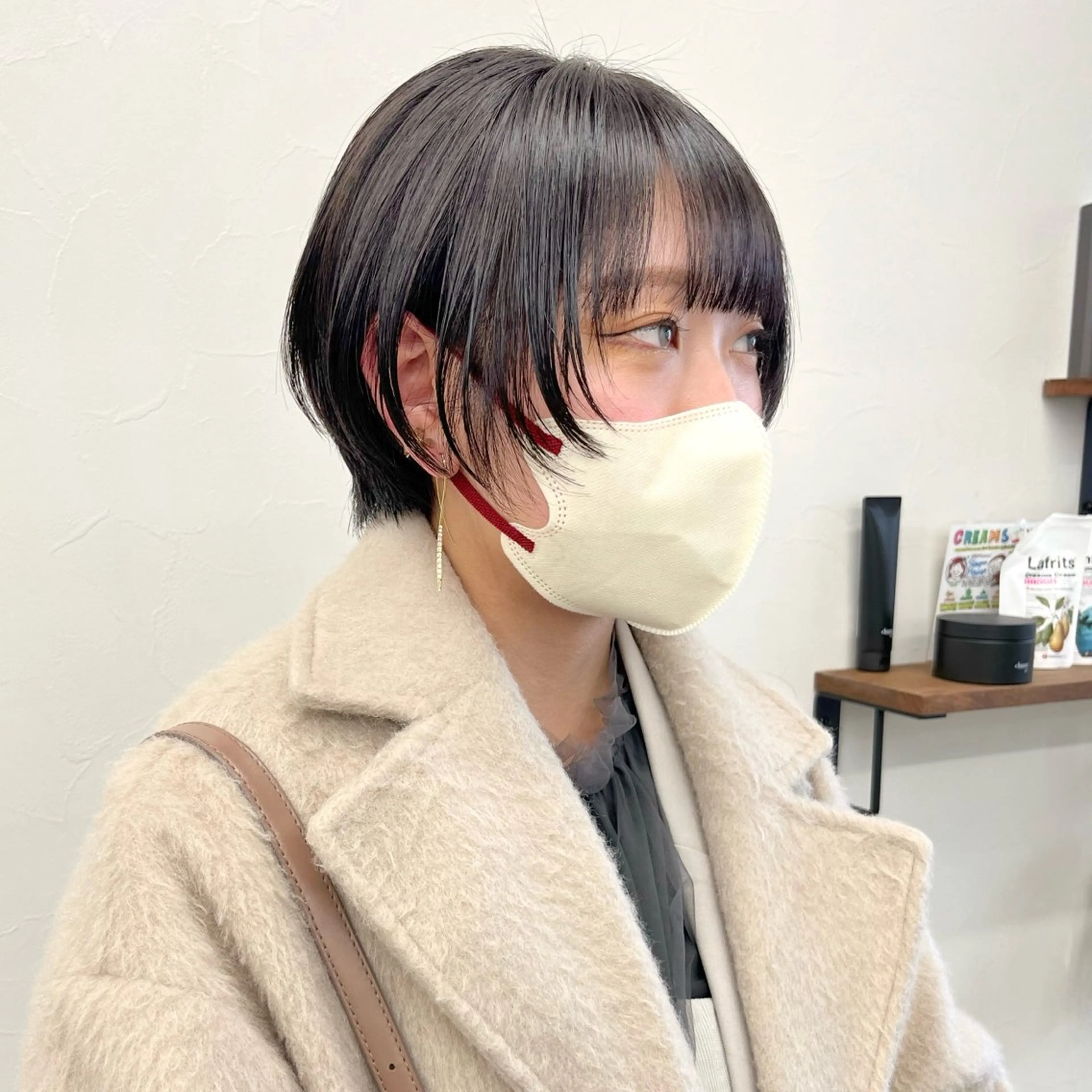 ショート カラー ブリーチ ブラウンカラー ナチュラルブラウン ブリーチなしカラー ボブ カット ヘアカラー トリートメント 初めてのショート お任せください✂️のヘアスタイル